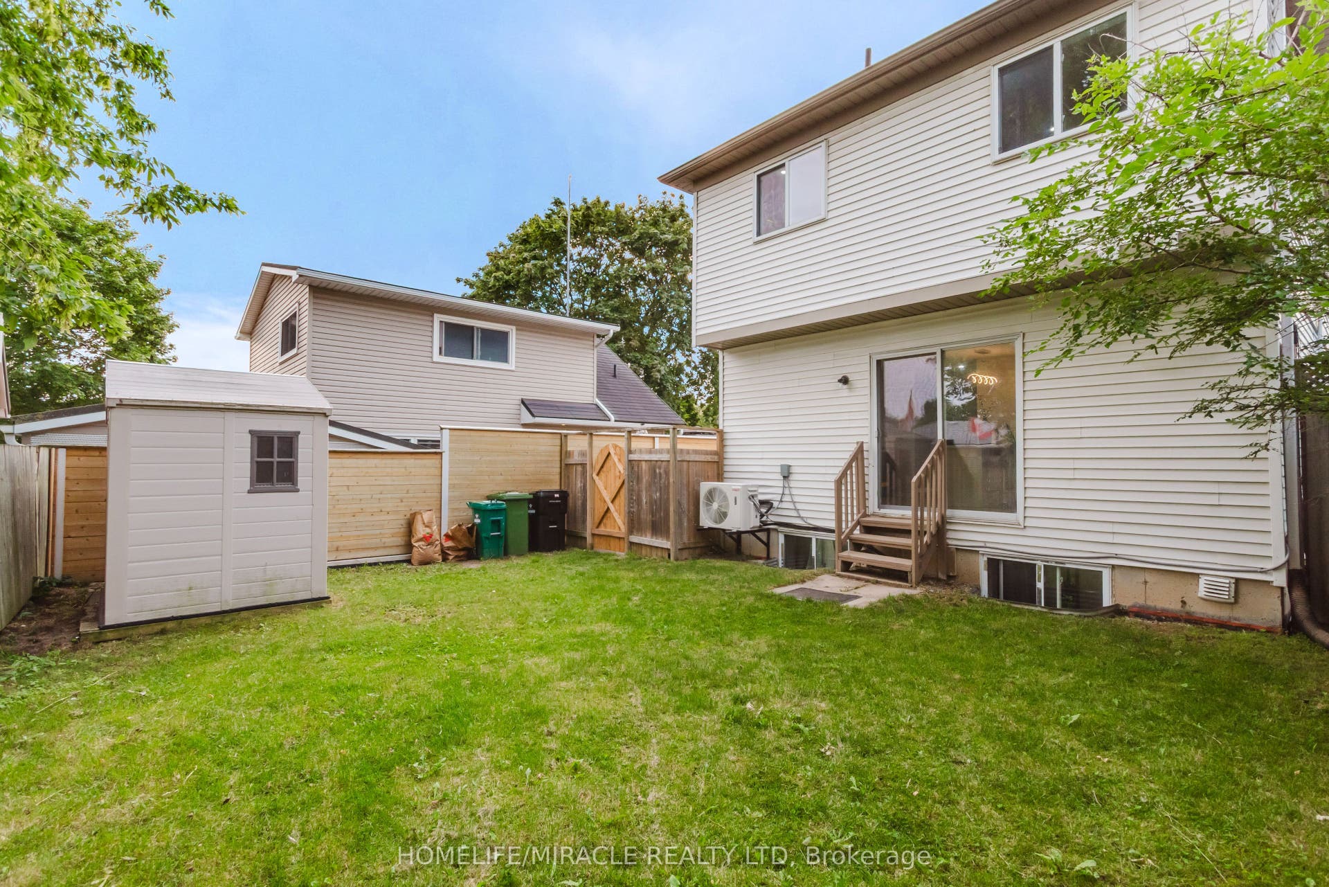 67 Kinzie Avenue, Kitchener, Waterloo ON N2A 2J6 67 Kinzie Avenue, Kitchener, Waterloo ON N2A 2J6