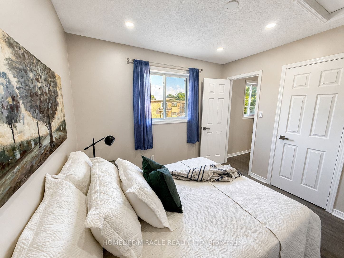 67 Kinzie Avenue, Kitchener, Waterloo ON N2A 2J6 67 Kinzie Avenue, Kitchener, Waterloo ON N2A 2J6