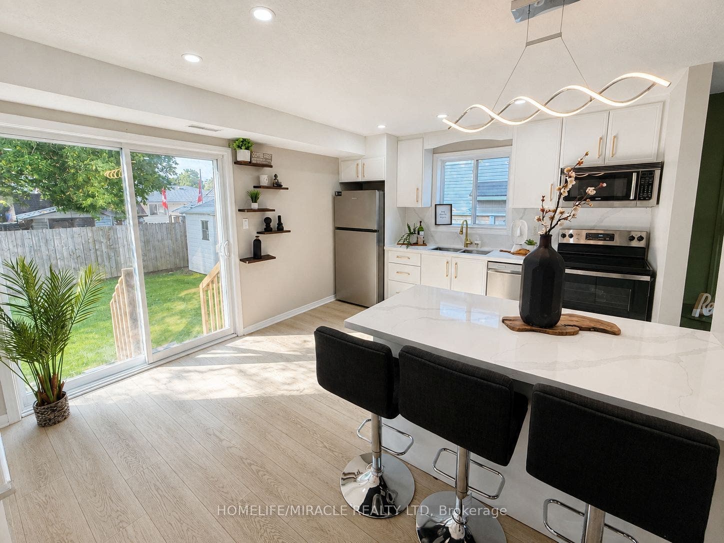 67 Kinzie Avenue, Kitchener, Waterloo ON N2A 2J6 67 Kinzie Avenue, Kitchener, Waterloo ON N2A 2J6