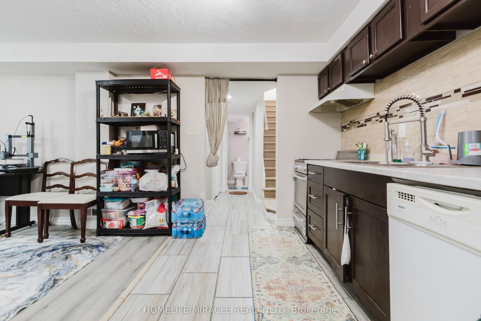 67 Kinzie Avenue, Kitchener, Waterloo ON N2A 2J6 67 Kinzie Avenue, Kitchener, Waterloo ON N2A 2J6