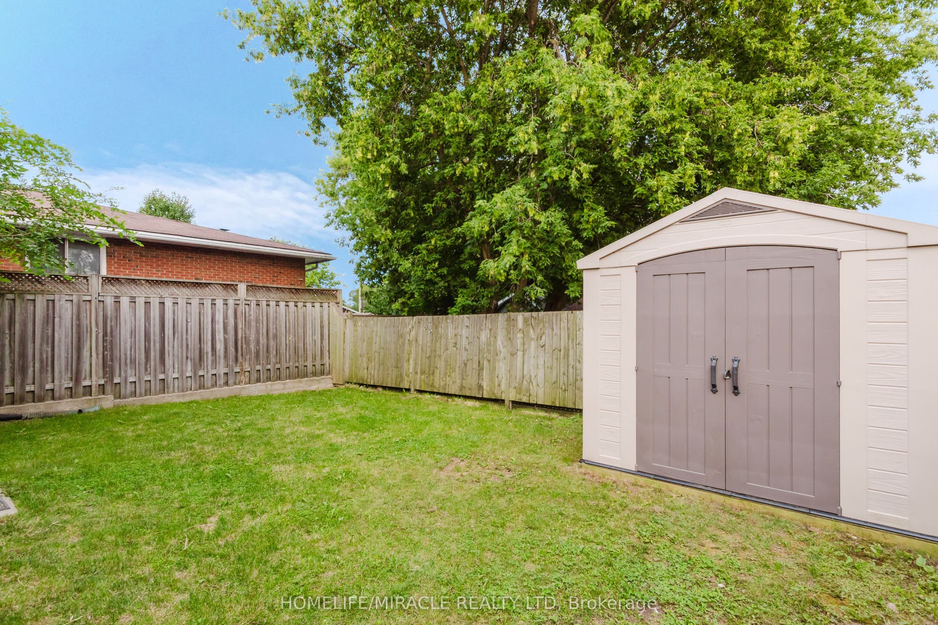 67 Kinzie Avenue, Kitchener, Waterloo ON N2A 2J6 67 Kinzie Avenue, Kitchener, Waterloo ON N2A 2J6