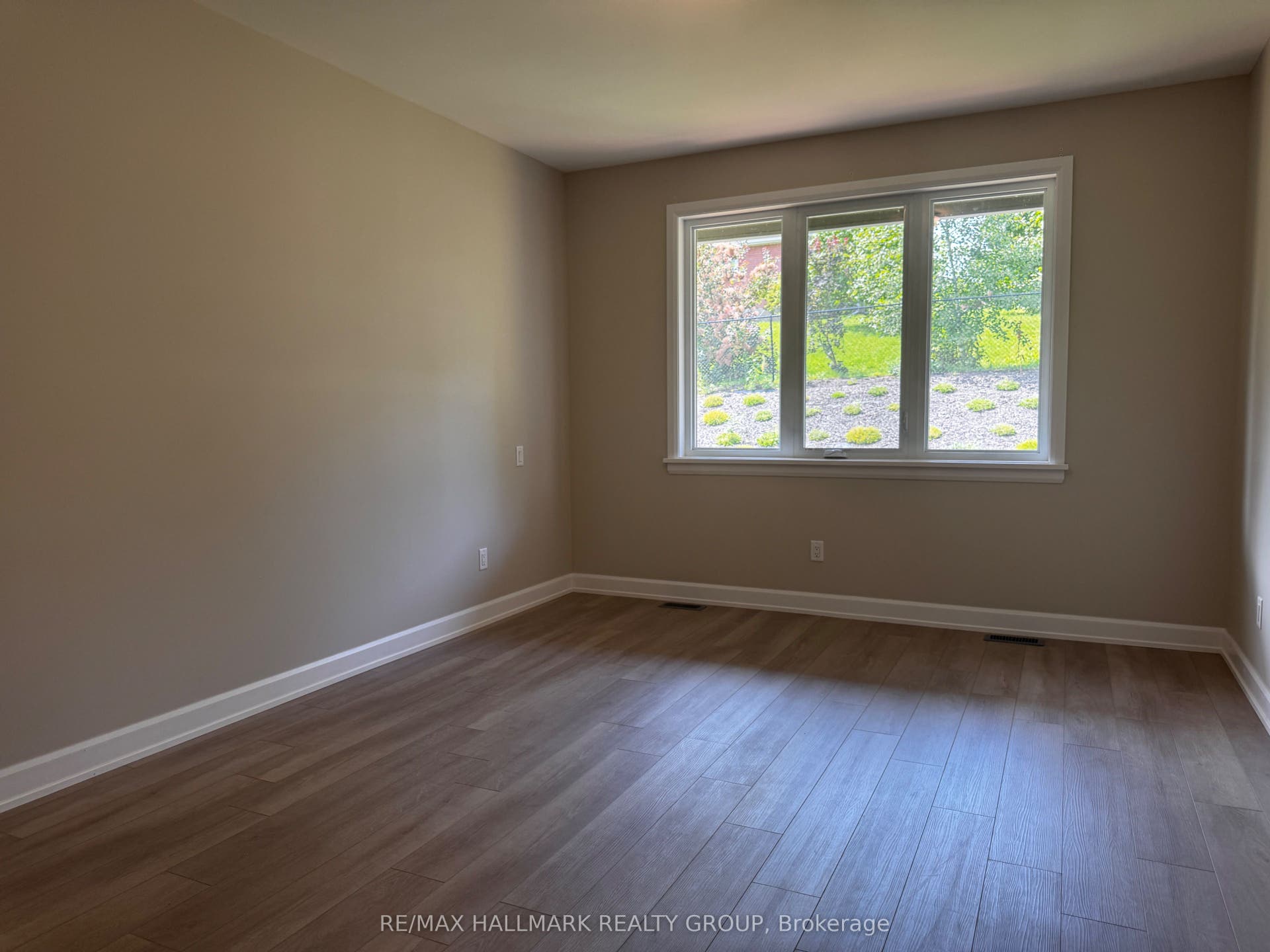1513 FLANDERS Road, Brockville, Leeds And Grenville ON K6V 0A3 Primary Bedroom