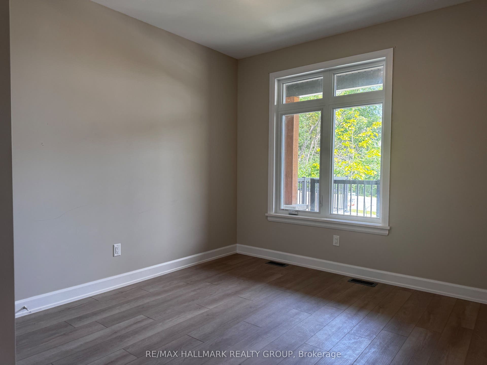 1513 FLANDERS Road, Brockville, Leeds And Grenville ON K6V 0A3 2nd Bed