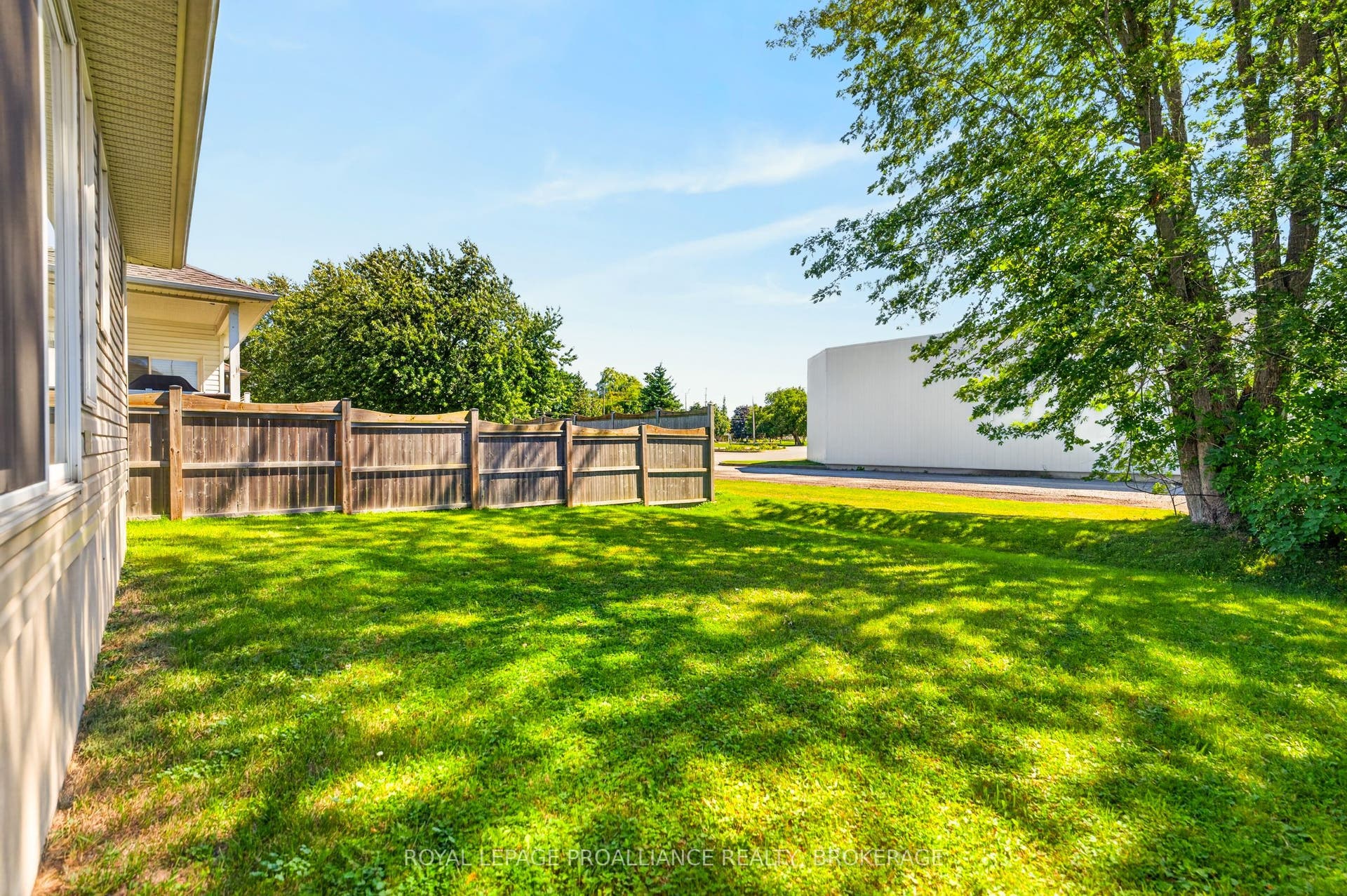 1097 Crossfield Avenue, Kingston, Frontenac ON K7P 0G7