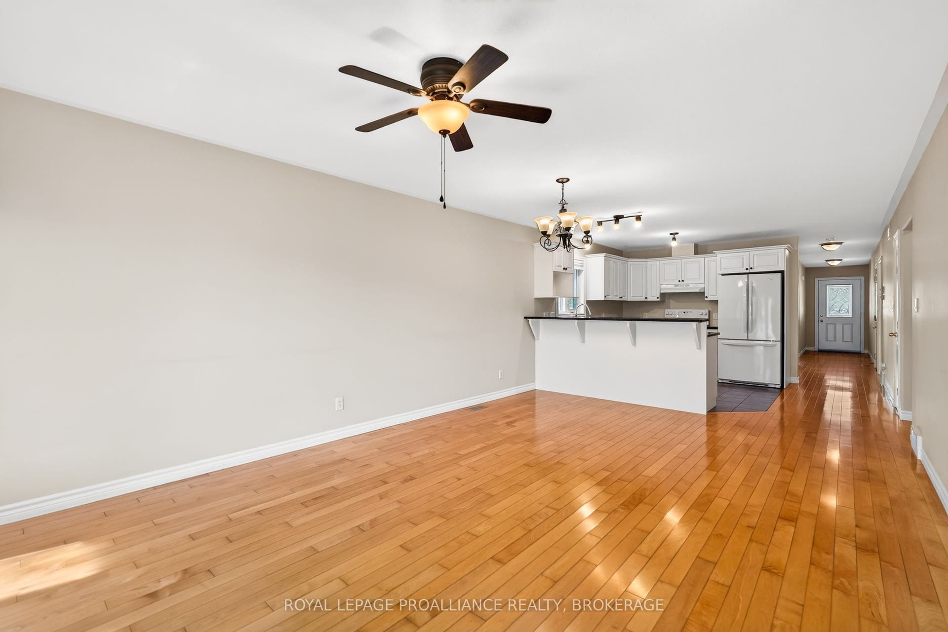 1097 Crossfield Avenue, Kingston, Frontenac ON K7P 0G7