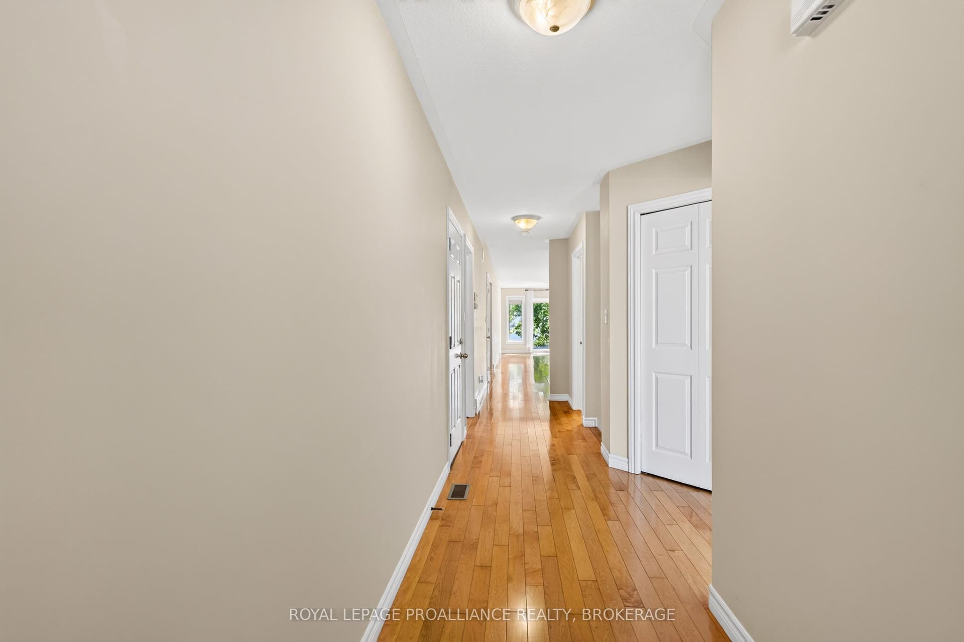 1097 Crossfield Avenue, Kingston, Frontenac ON K7P 0G7