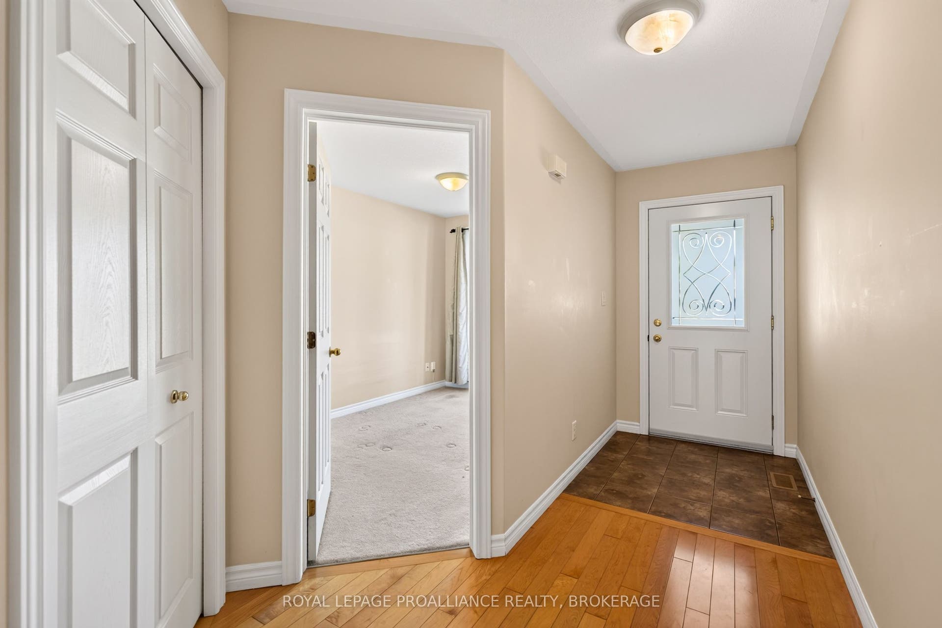 1097 Crossfield Avenue, Kingston, Frontenac ON K7P 0G7