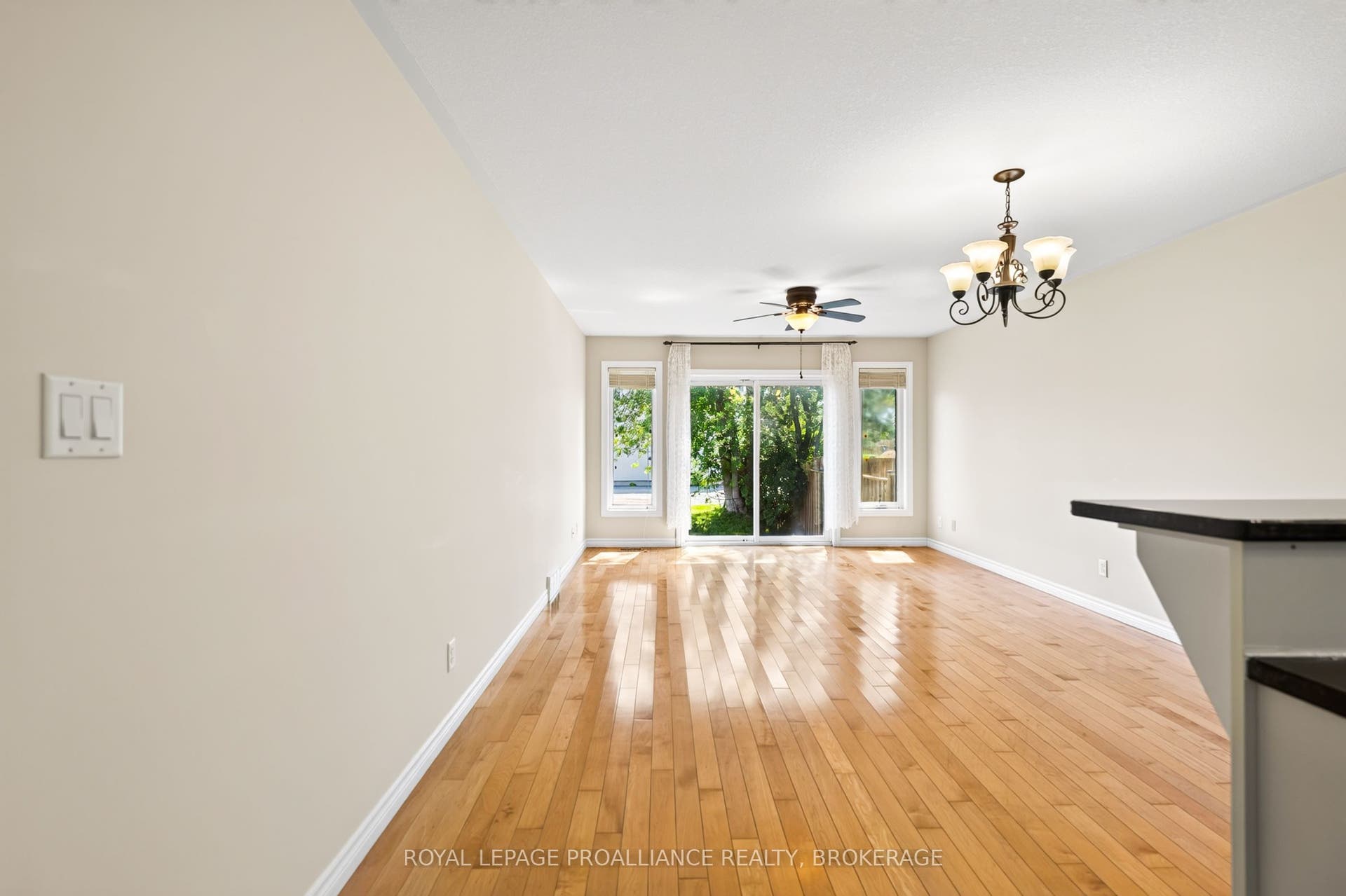 1097 Crossfield Avenue, Kingston, Frontenac ON K7P 0G7