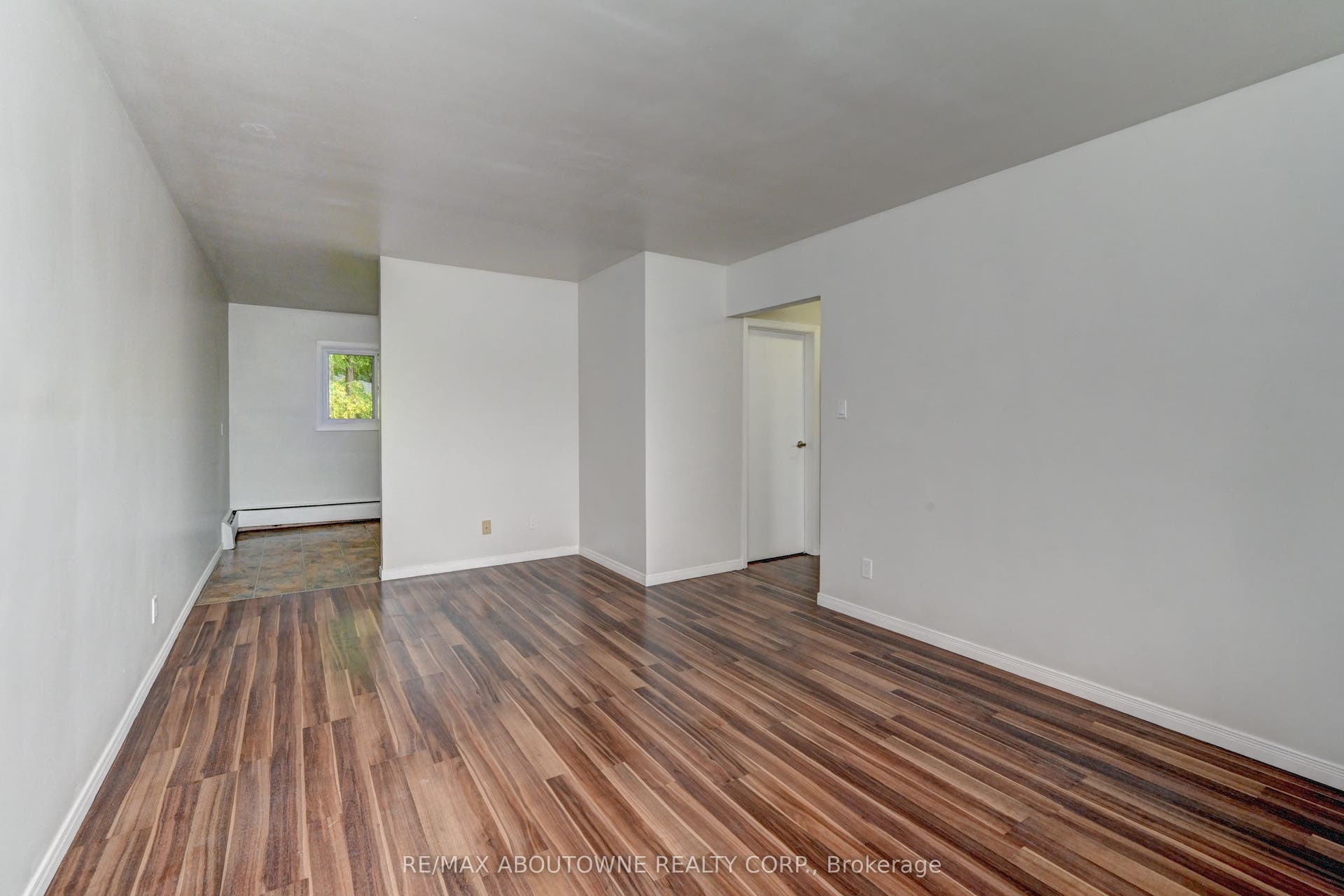 280 Sydney Street S, #A6, Kitchener, Waterloo ON N2G 3V9 280 Sydney Street S, #A6, Kitchener, Waterloo ON N2G 3V9