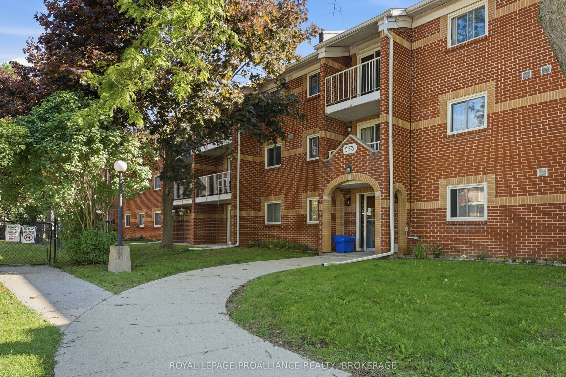 573 Armstrong Road, #217, Kingston, Frontenac ON K7M 8J8