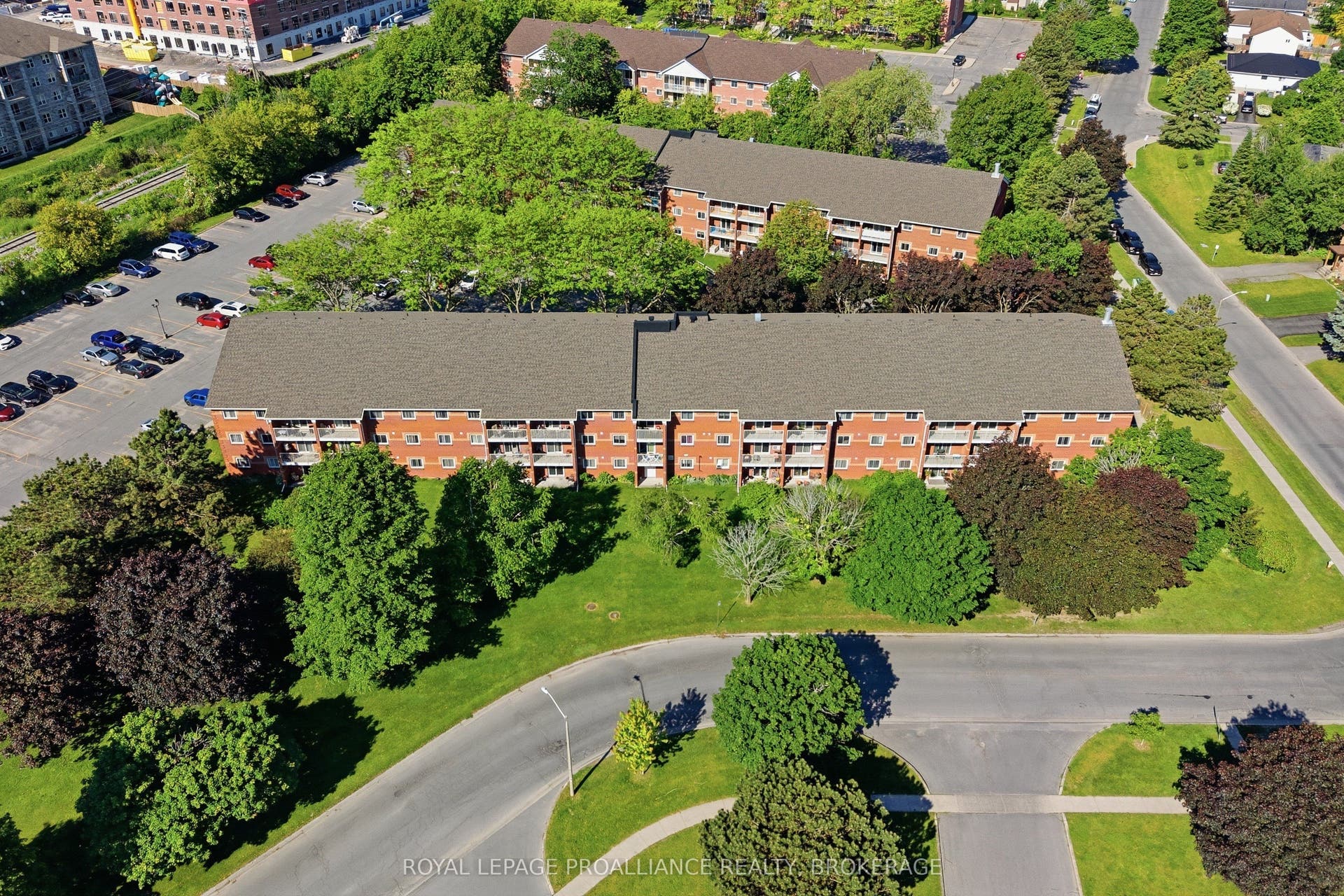 573 Armstrong Road, #217, Kingston, Frontenac ON K7M 8J8