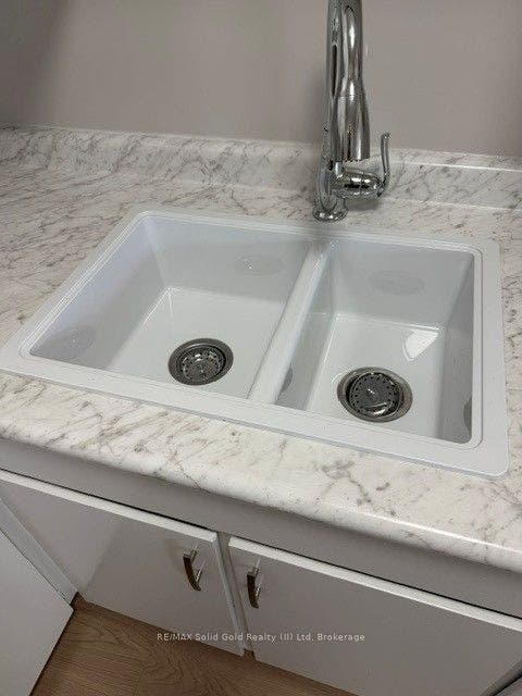 24 Midland Drive, #507, Kitchener, Waterloo ON N2A 2A8 24 Midland Drive, #507, Kitchener, Waterloo ON N2A 2A8