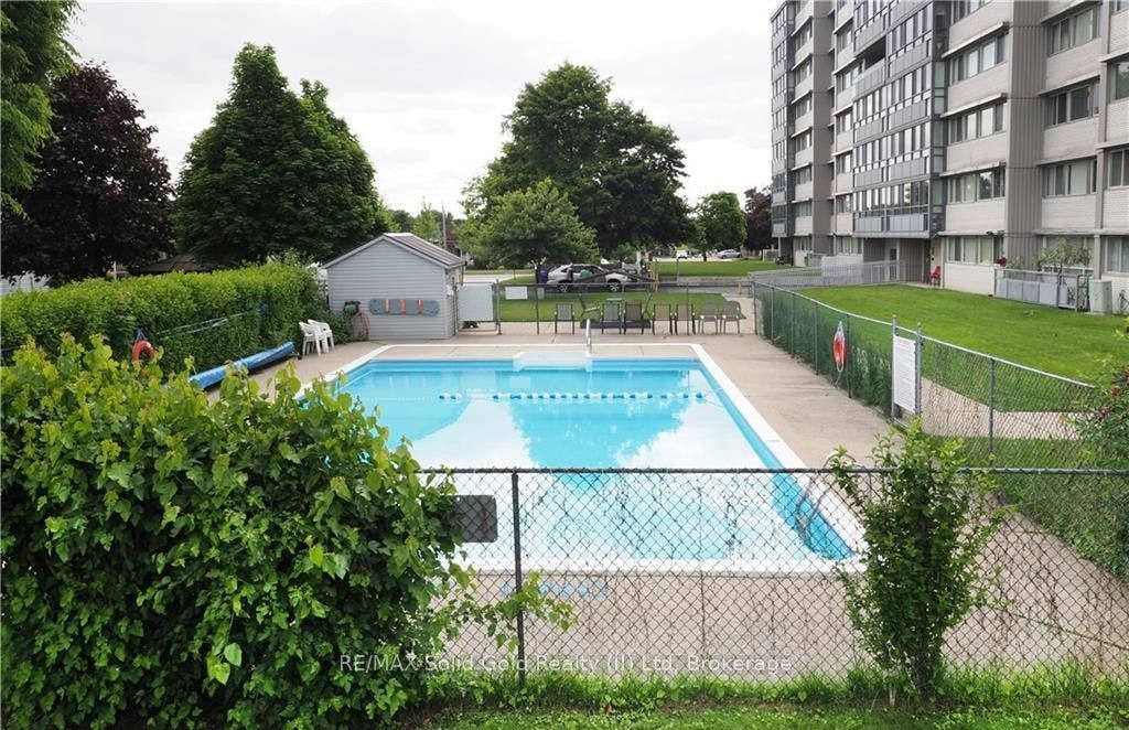 24 Midland Drive, #507, Kitchener, Waterloo ON N2A 2A8 24 Midland Drive, #507, Kitchener, Waterloo ON N2A 2A8