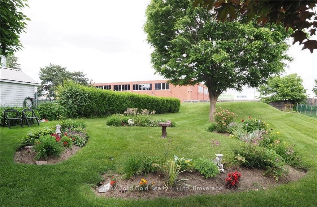 24 Midland Drive, #507, Kitchener, Waterloo ON N2A 2A8 24 Midland Drive, #507, Kitchener, Waterloo ON N2A 2A8