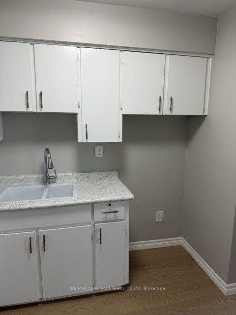 24 Midland Drive, #507, Kitchener, Waterloo ON N2A 2A8 24 Midland Drive, #507, Kitchener, Waterloo ON N2A 2A8