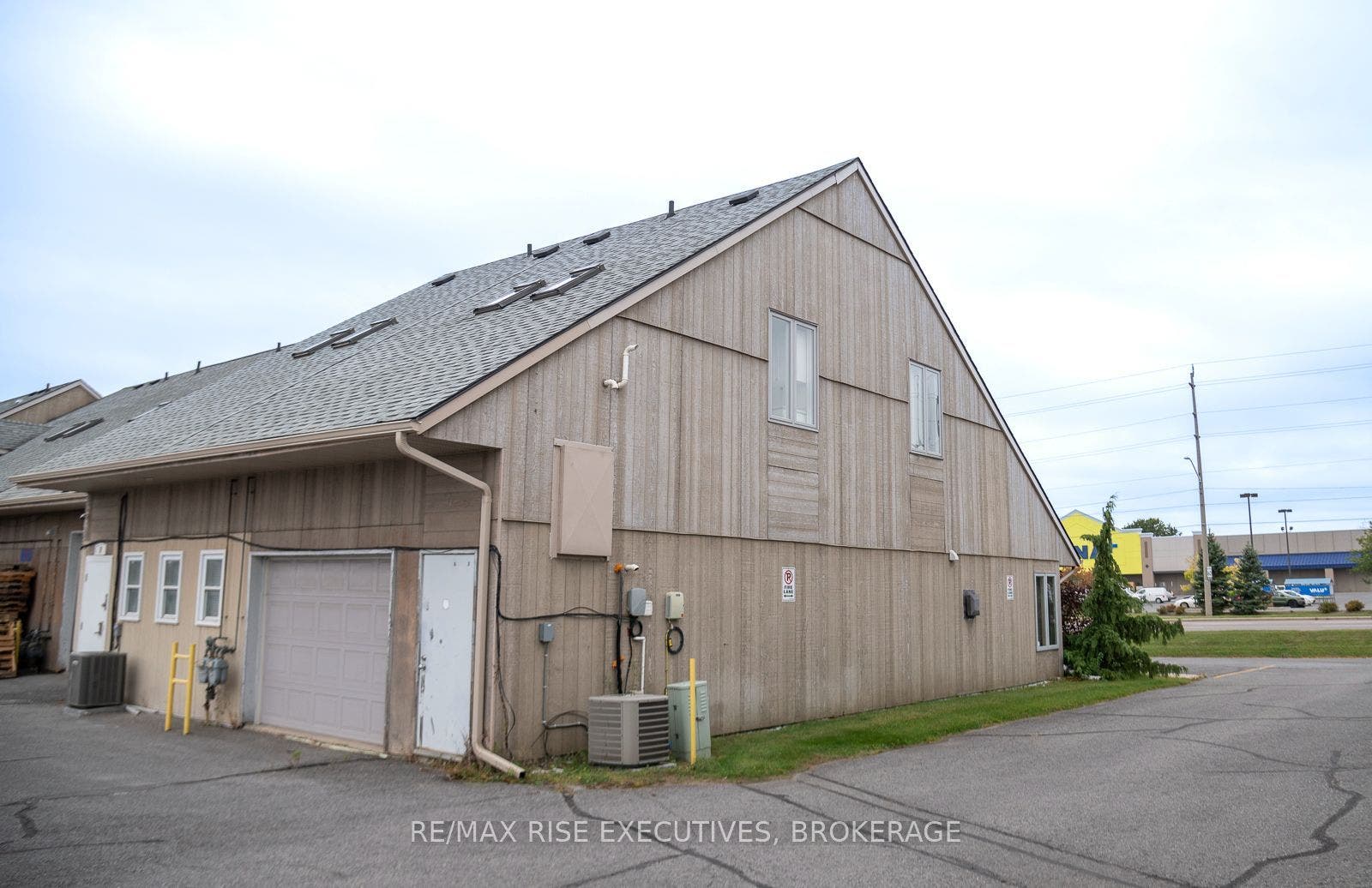 637 Norris Court, #8, Kingston, Frontenac ON K7P 2R9