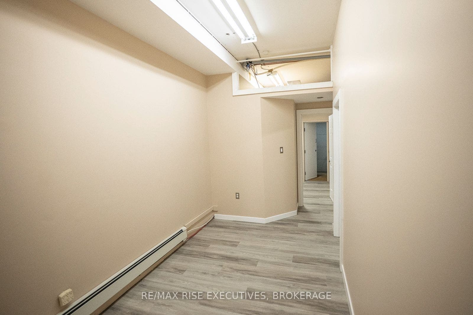 637 Norris Court, #8, Kingston, Frontenac ON K7P 2R9