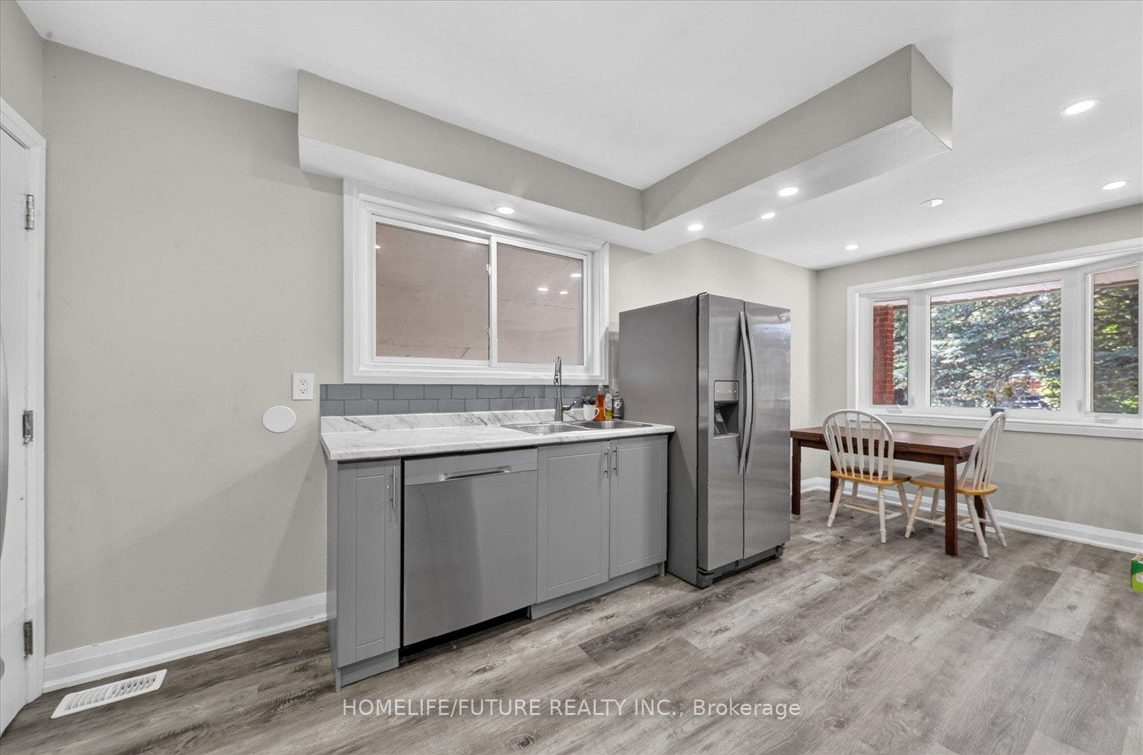7 Cardill Crescent, #Room A, Waterloo, Waterloo ON N2L 3Y7 7 Cardill Crescent, #Room A, Waterloo, Waterloo ON N2L 3Y7