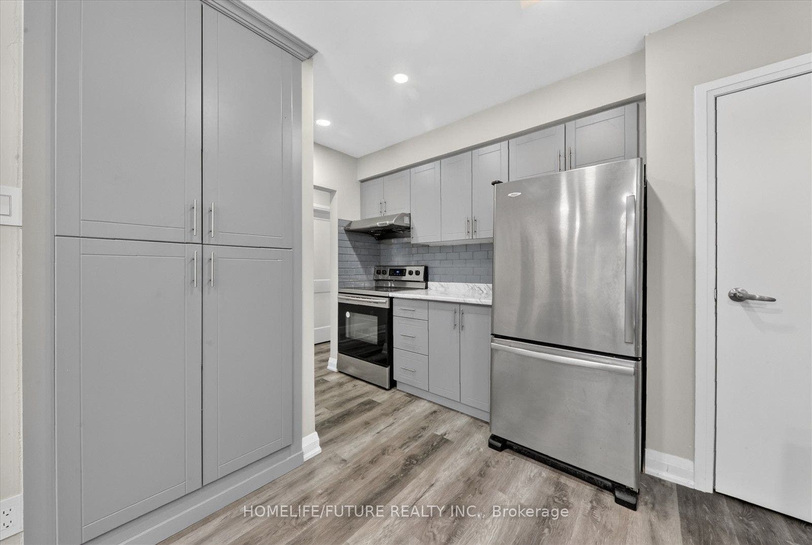 7 Cardill Crescent, #Room A, Waterloo, Waterloo ON N2L 3Y7 7 Cardill Crescent, #Room A, Waterloo, Waterloo ON N2L 3Y7