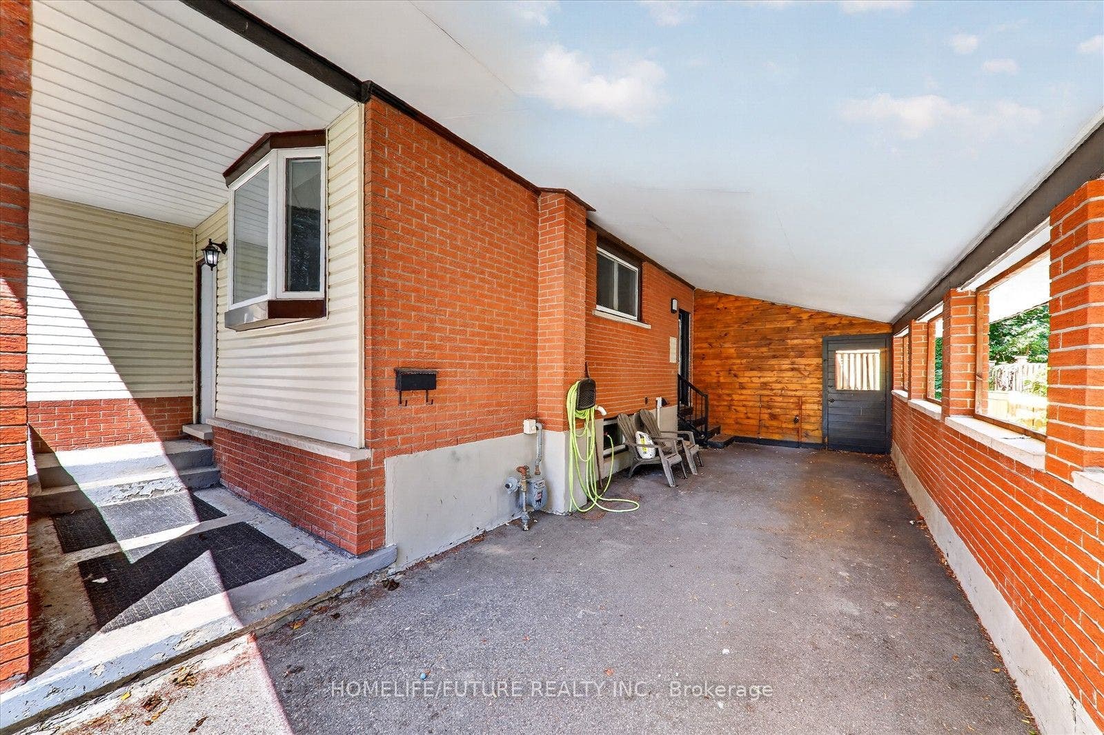 7 Cardill Crescent, #Room A, Waterloo, Waterloo ON N2L 3Y7 7 Cardill Crescent, #Room A, Waterloo, Waterloo ON N2L 3Y7