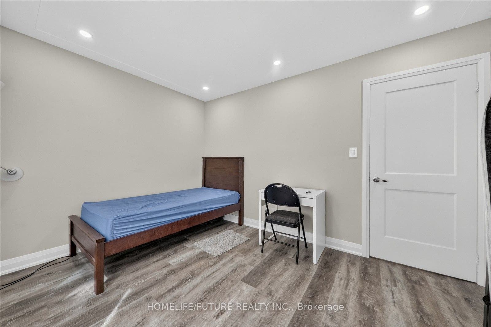 7 Cardill Crescent, #Room A, Waterloo, Waterloo ON N2L 3Y7 7 Cardill Crescent, #Room A, Waterloo, Waterloo ON N2L 3Y7