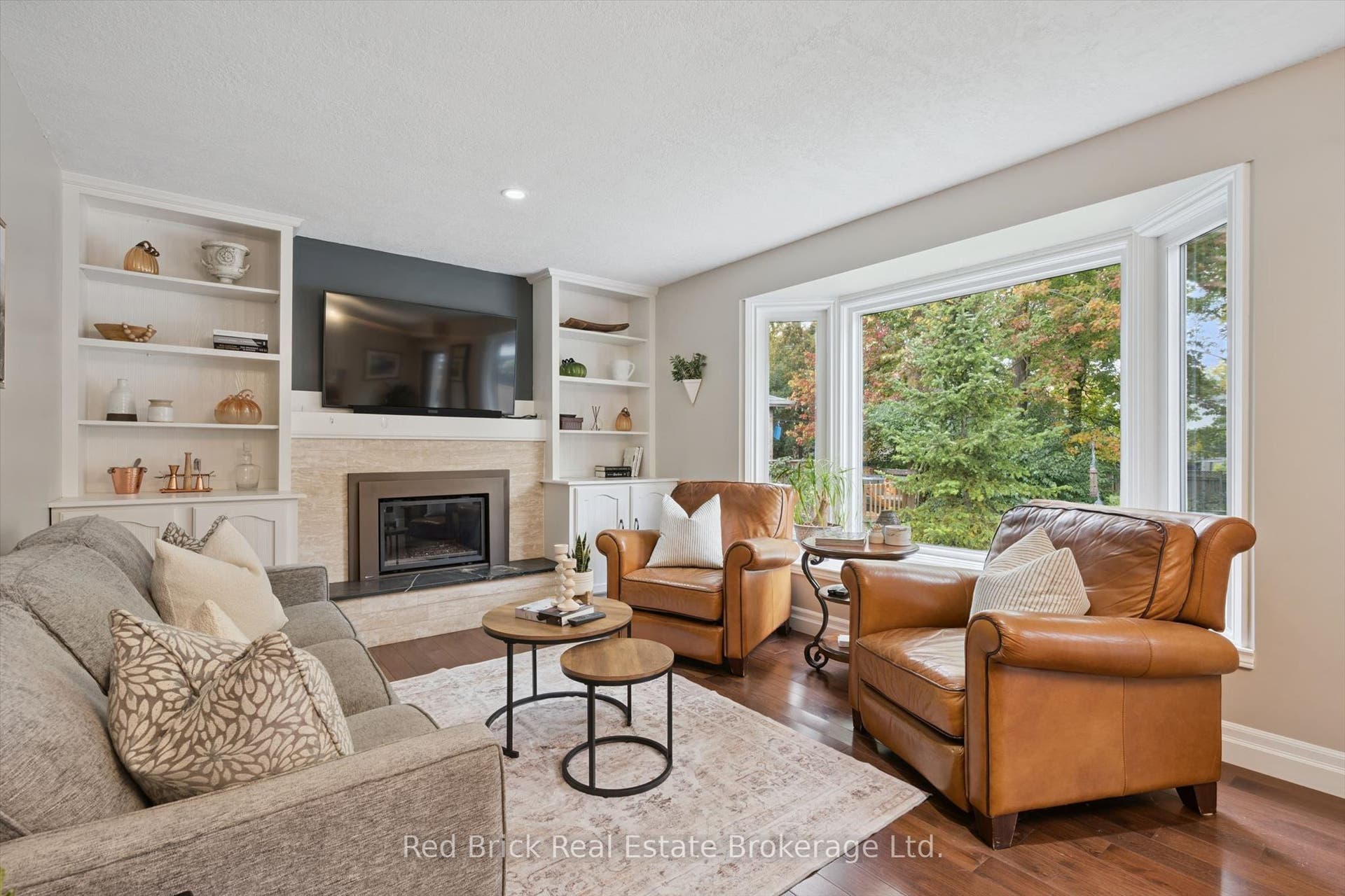 8 Sugarbush Place, Guelph, Wellington ON N1H 7Z3 8 Sugarbush Place, Guelph, Wellington ON N1H 7Z3