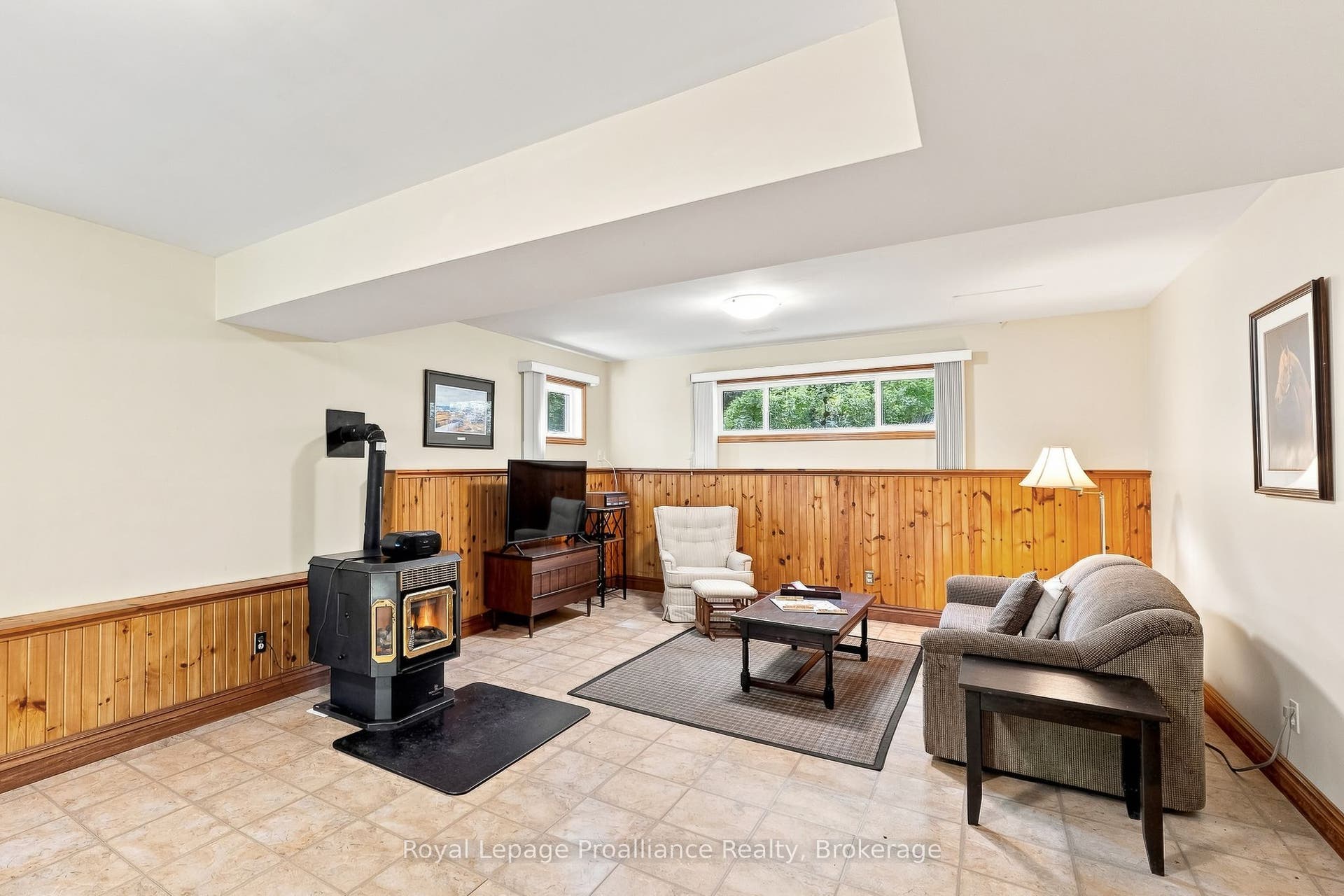 1528 Pinewood School Road, Brighton, Northumberland ON K0K 1R0