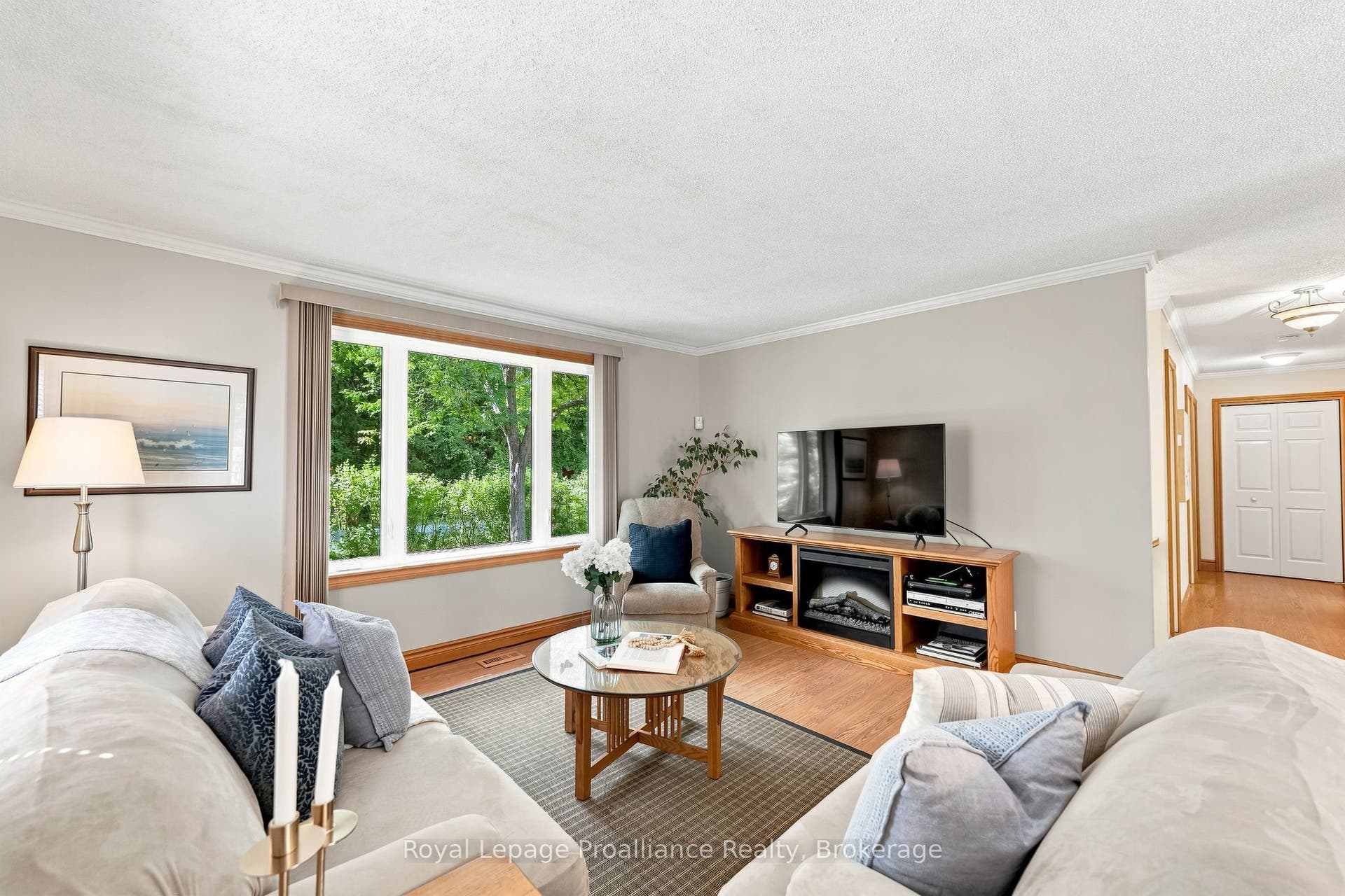1528 Pinewood School Road, Brighton, Northumberland ON K0K 1R0