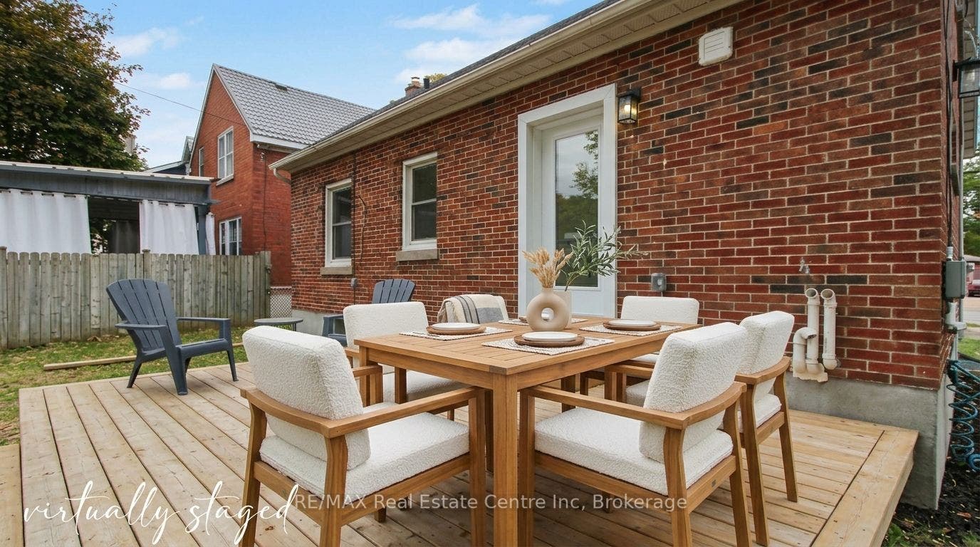 223 Margaret Avenue, Kitchener, Waterloo ON N2H 4J1 223 Margaret Avenue, Kitchener, Waterloo ON N2H 4J1