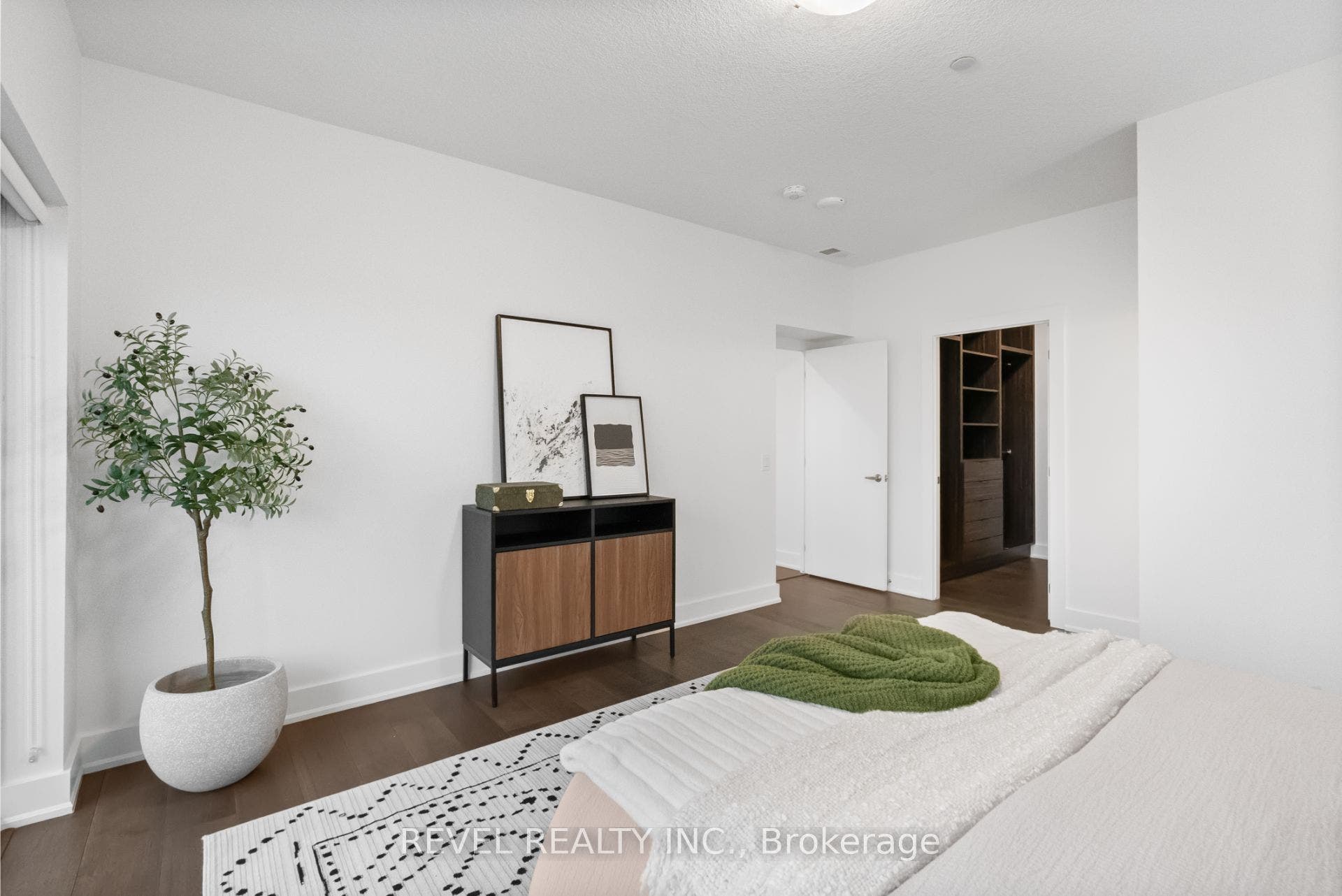 1880 Gordon Street, #1304, Guelph, Wellington ON N1L 0P5 1880 Gordon Street, #1304, Guelph, Wellington ON N1L 0P5