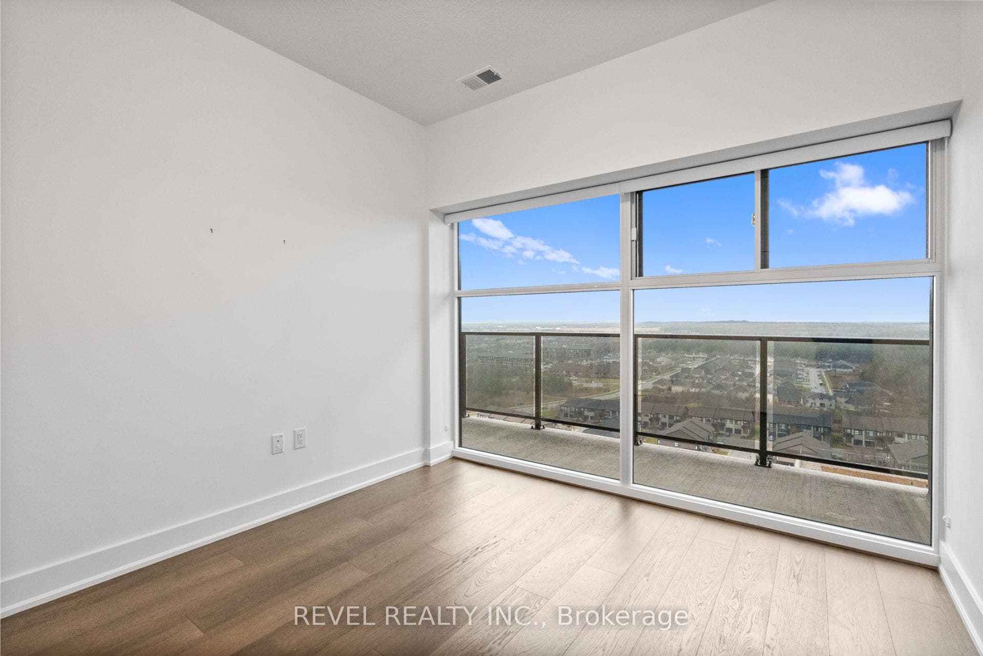 1880 Gordon Street, #1304, Guelph, Wellington ON N1L 0P5 1880 Gordon Street, #1304, Guelph, Wellington ON N1L 0P5