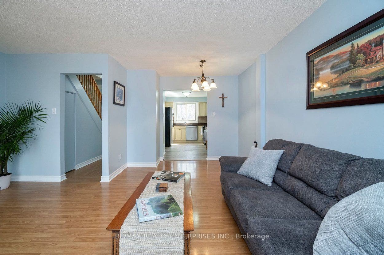 121 Morgan Avenue, #7, Kitchener, Waterloo ON N2A 2M4 121 Morgan Avenue, #7, Kitchener, Waterloo ON N2A 2M4