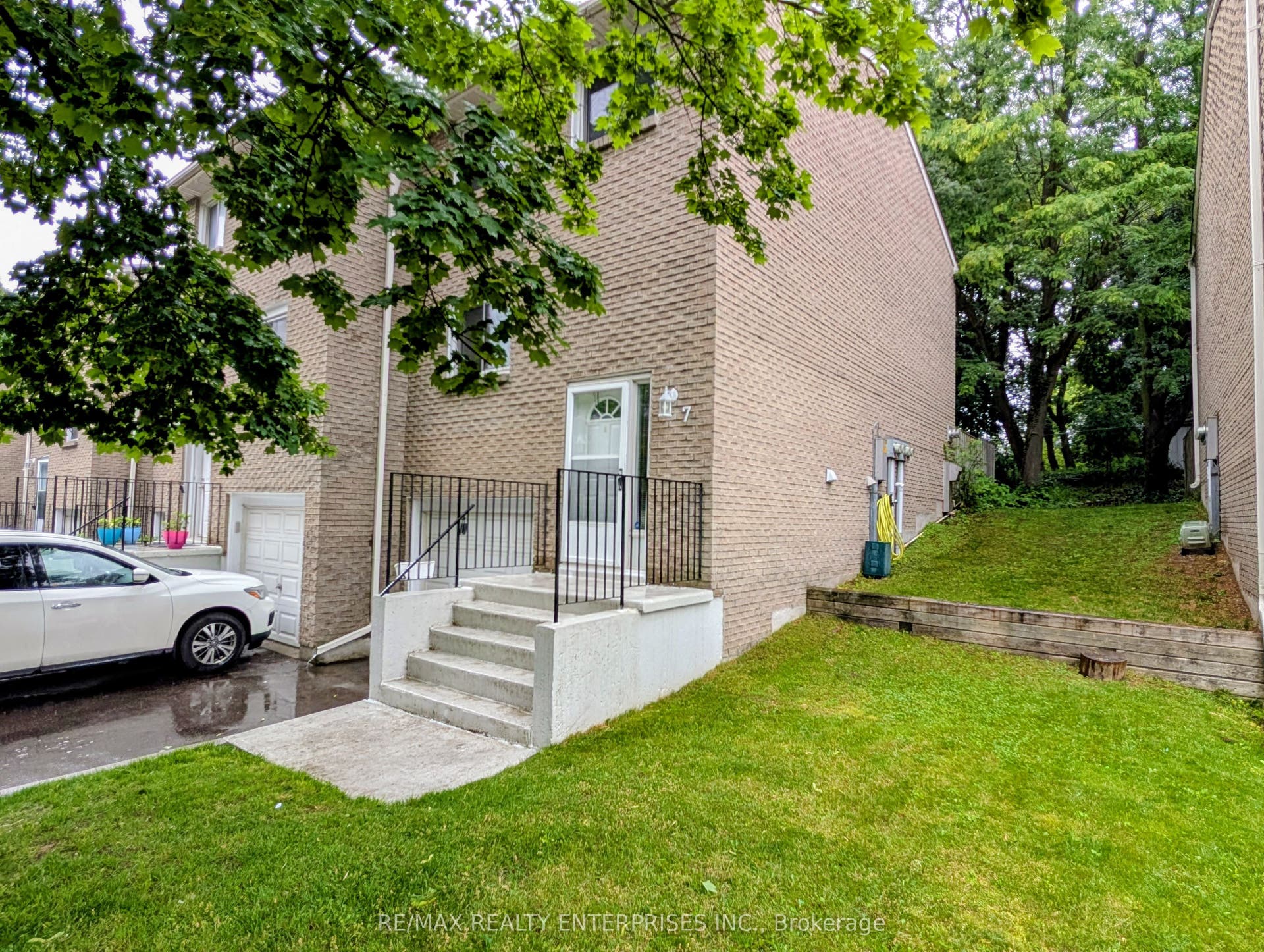 121 Morgan Avenue, #7, Kitchener, Waterloo ON N2A 2M4 121 Morgan Avenue, #7, Kitchener, Waterloo ON N2A 2M4