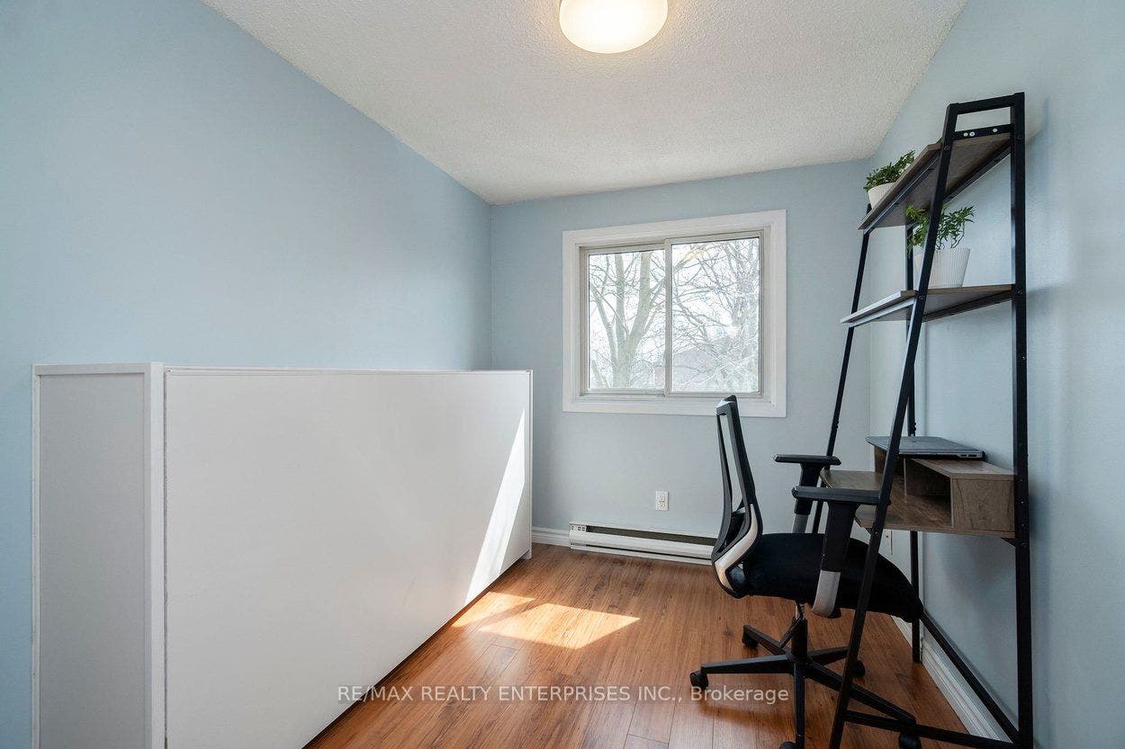 121 Morgan Avenue, #7, Kitchener, Waterloo ON N2A 2M4 121 Morgan Avenue, #7, Kitchener, Waterloo ON N2A 2M4