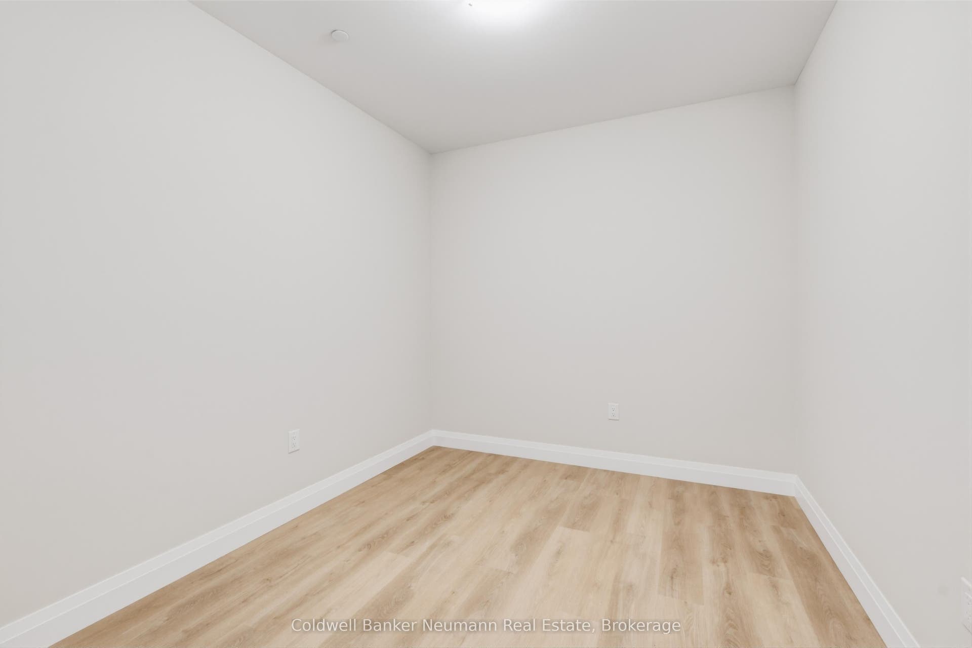 1882 Gordon Street, #505, Guelph, Wellington ON N1L 0P6 1882 Gordon Street, #505, Guelph, Wellington ON N1L 0P6