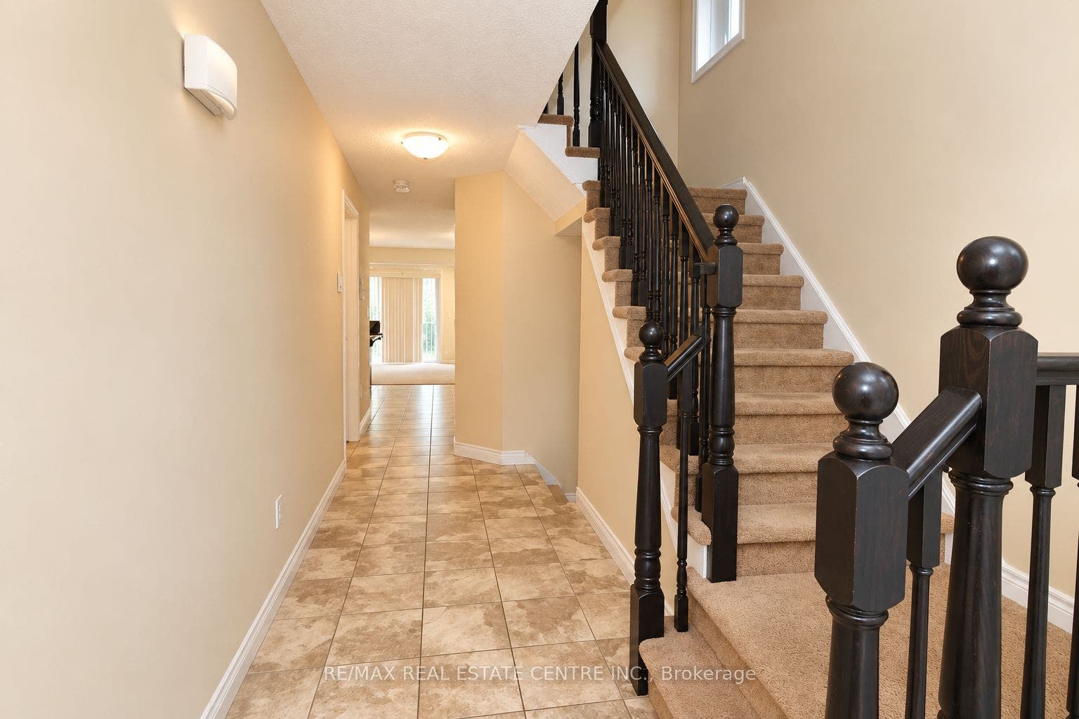 4 Drone Crescent, Guelph, Wellington ON N1K 0C1 4 Drone Crescent, Guelph, Wellington ON N1K 0C1