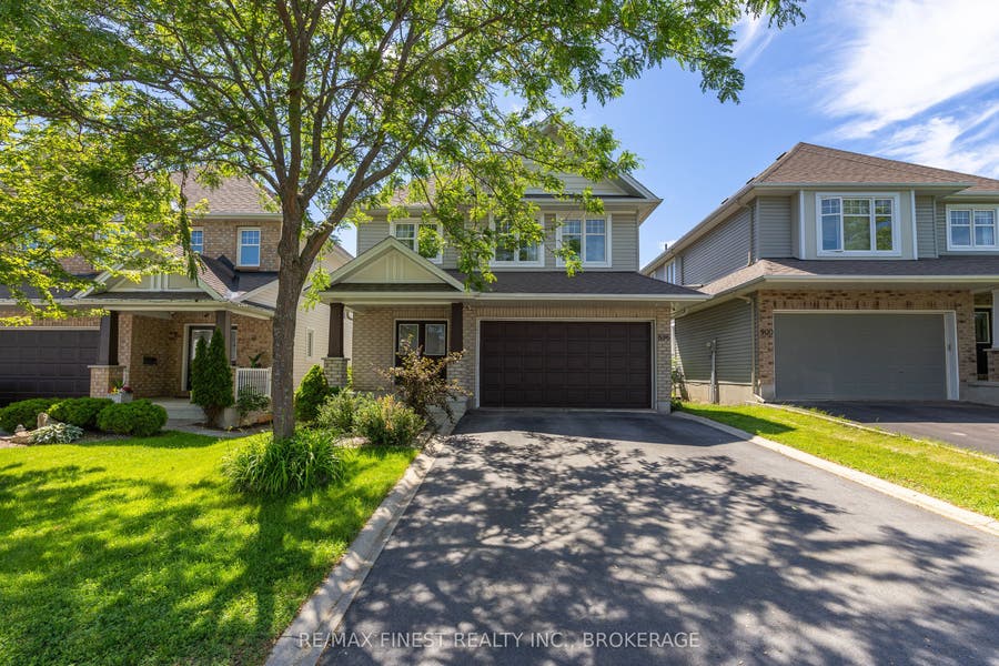 Property photo for 896 Cottonwood Avenue, Kingston, Frontenac ON