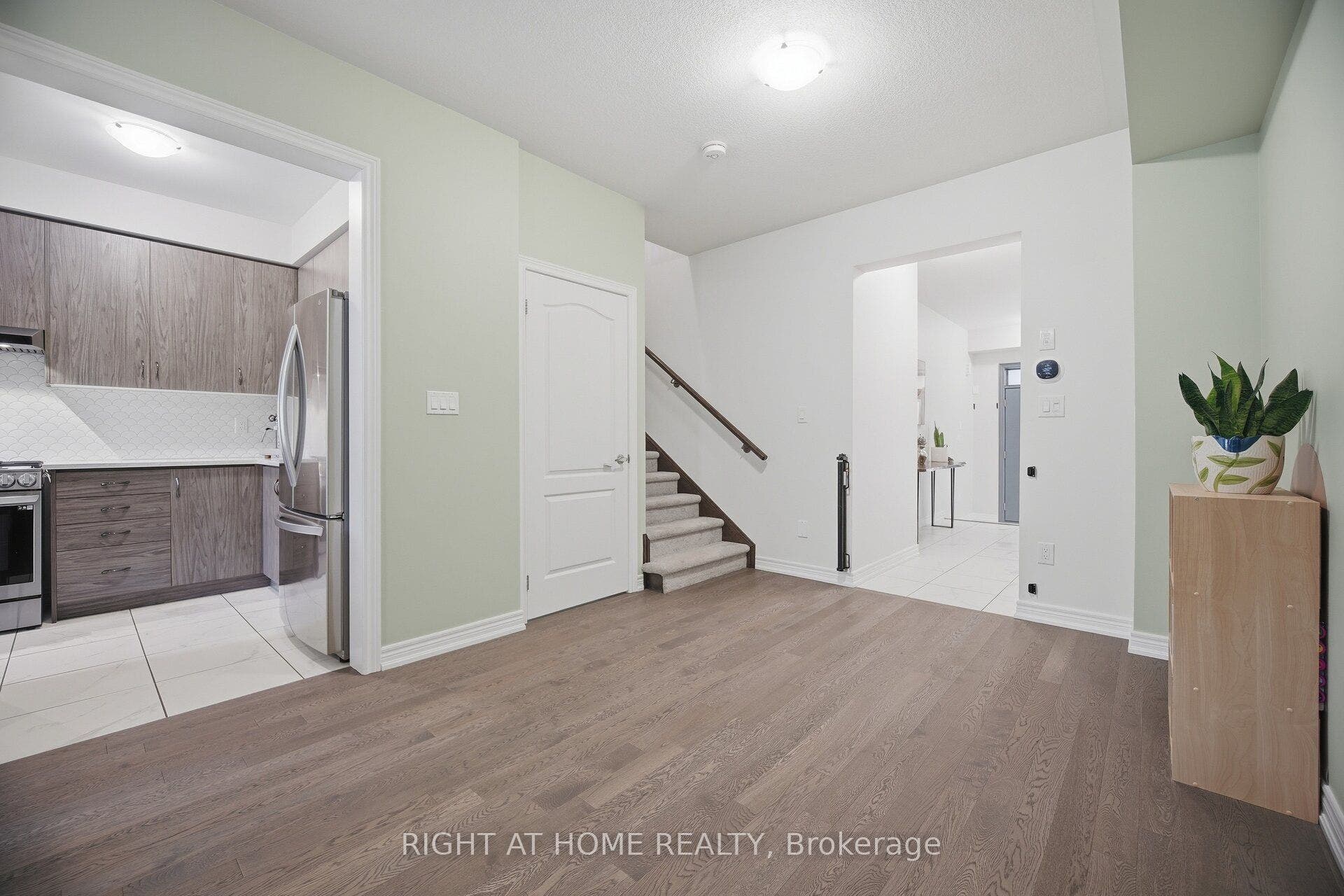 166 Deerpath Drive, #79, Guelph, Guelph, Wellington ON N1K 0E2 166 Deerpath Drive, #79, Guelph, Guelph, Wellington ON N1K 0E2