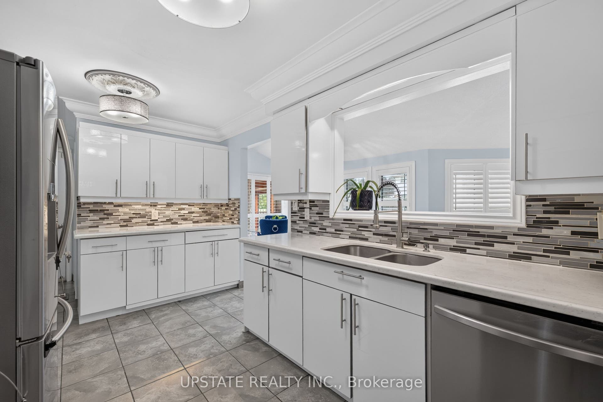 221 Cedarwoods Crescent, Kitchener, Kitchener, Waterloo ON N2C 2K1 221 Cedarwoods Crescent, Kitchener, Kitchener, Waterloo ON N2C 2K1