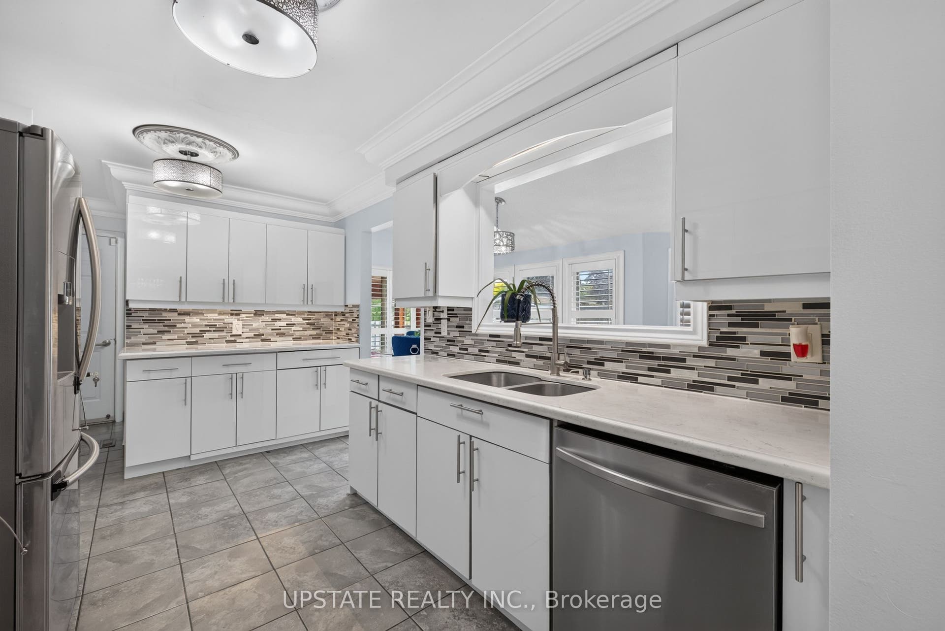 221 Cedarwoods Crescent, Kitchener, Kitchener, Waterloo ON N2C 2K1 221 Cedarwoods Crescent, Kitchener, Kitchener, Waterloo ON N2C 2K1