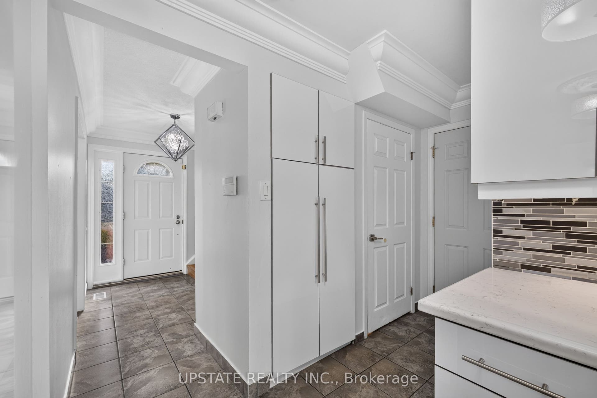 221 Cedarwoods Crescent, Kitchener, Kitchener, Waterloo ON N2C 2K1 221 Cedarwoods Crescent, Kitchener, Kitchener, Waterloo ON N2C 2K1