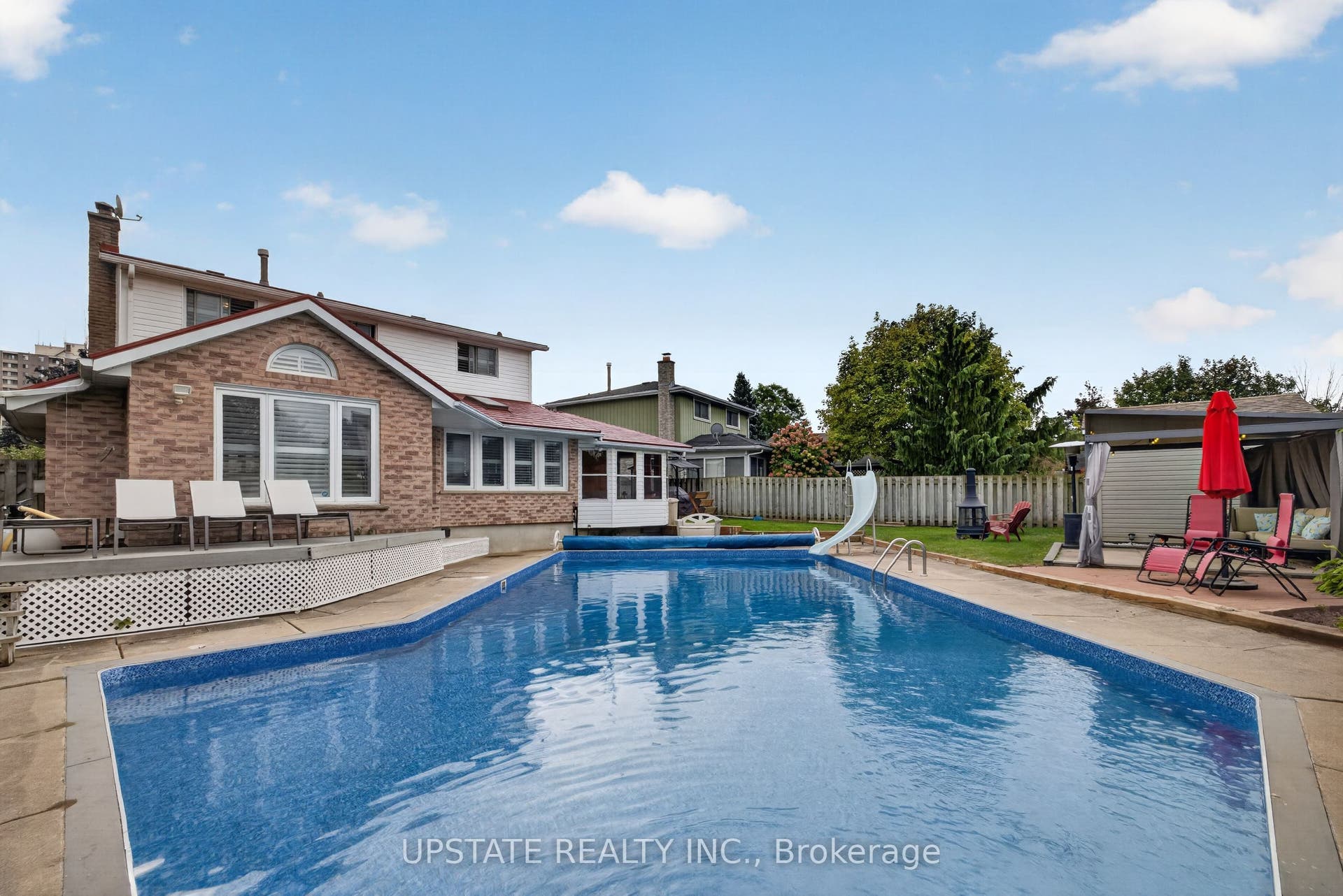 221 Cedarwoods Crescent, Kitchener, Kitchener, Waterloo ON N2C 2K1 221 Cedarwoods Crescent, Kitchener, Kitchener, Waterloo ON N2C 2K1