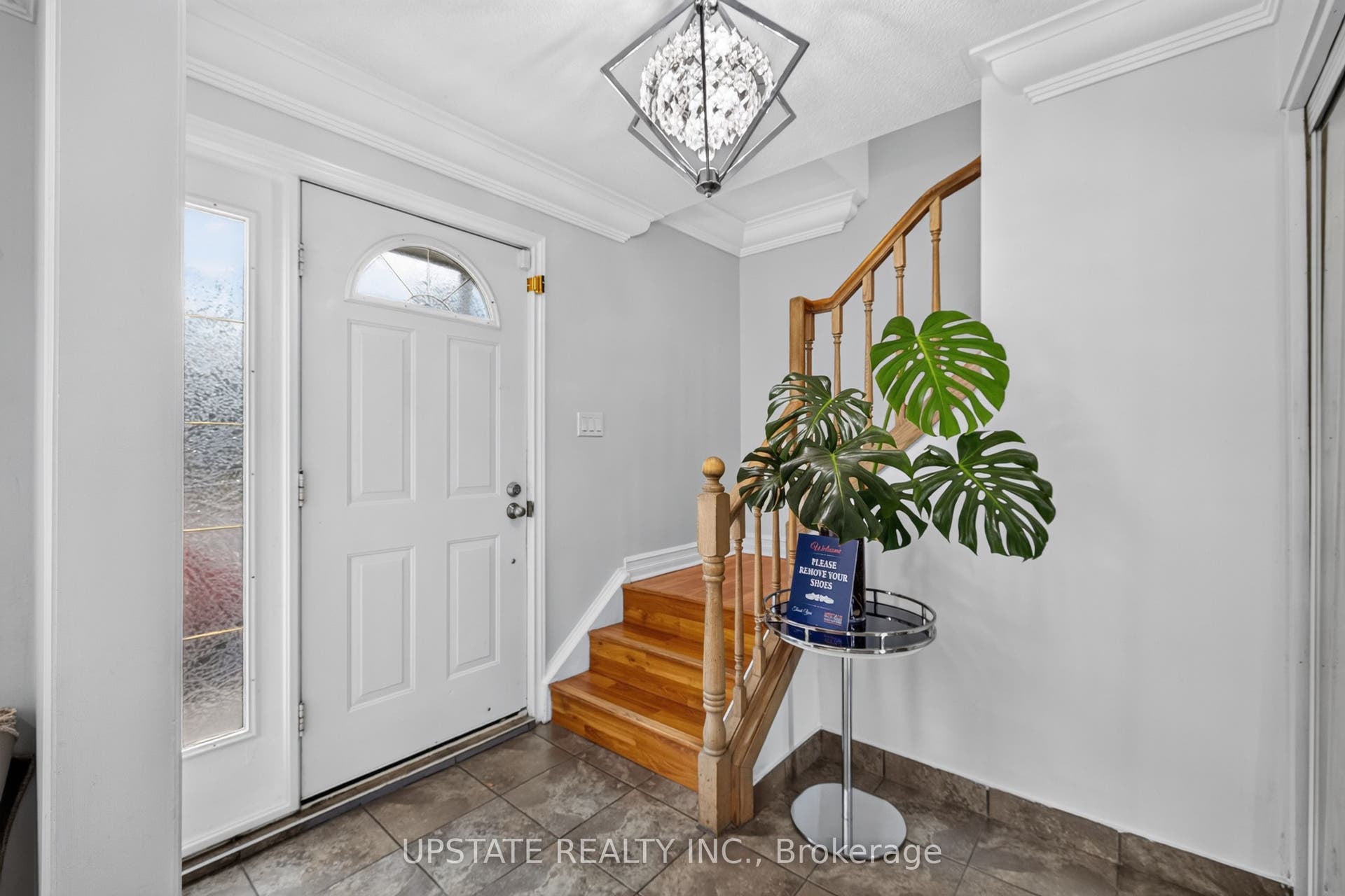 221 Cedarwoods Crescent, Kitchener, Kitchener, Waterloo ON N2C 2K1 221 Cedarwoods Crescent, Kitchener, Kitchener, Waterloo ON N2C 2K1