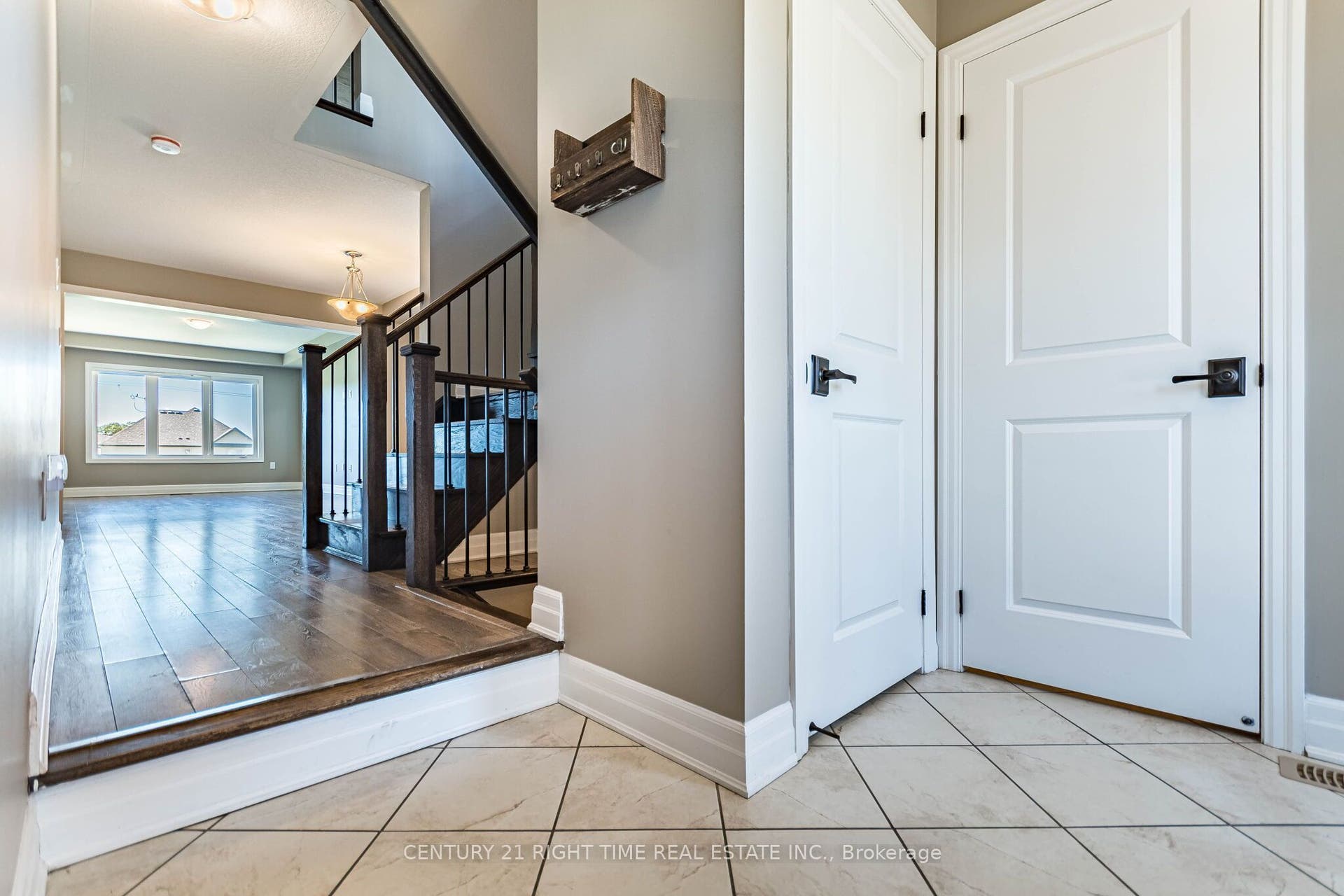 142 Watermill Street, Kitchener, Waterloo ON N2P 0H3 142 Watermill Street, Kitchener, Waterloo ON N2P 0H3