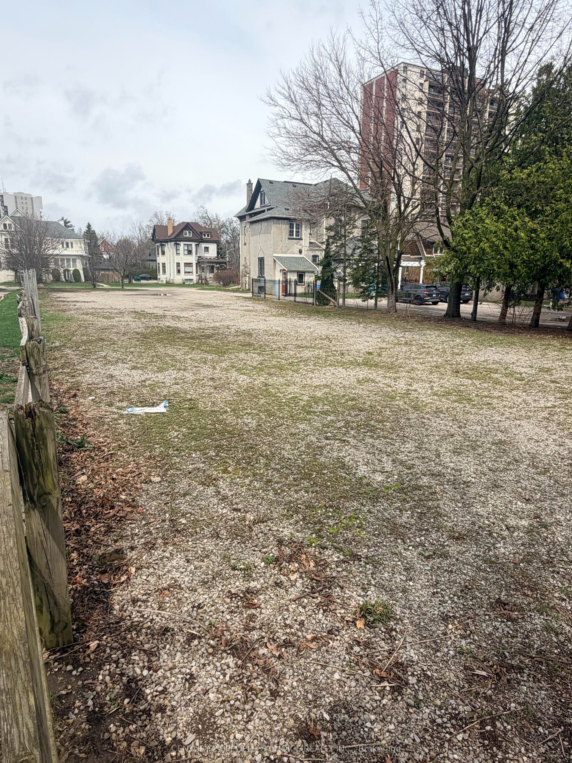 237 Frederick Street, Kitchener, Waterloo ON N2H 2M7 237 Frederick Street, Kitchener, Waterloo ON N2H 2M7