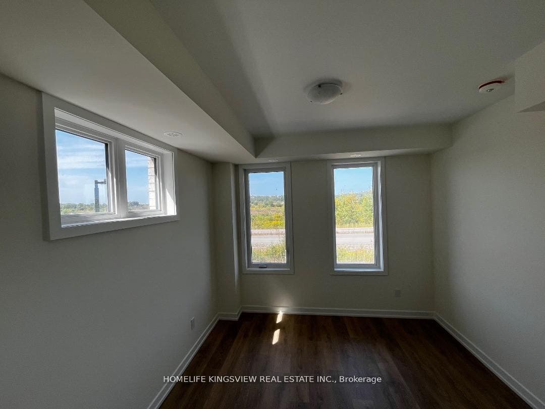 160 Densmore Road, #602, Cobourg, Northumberland ON K9A 0X8