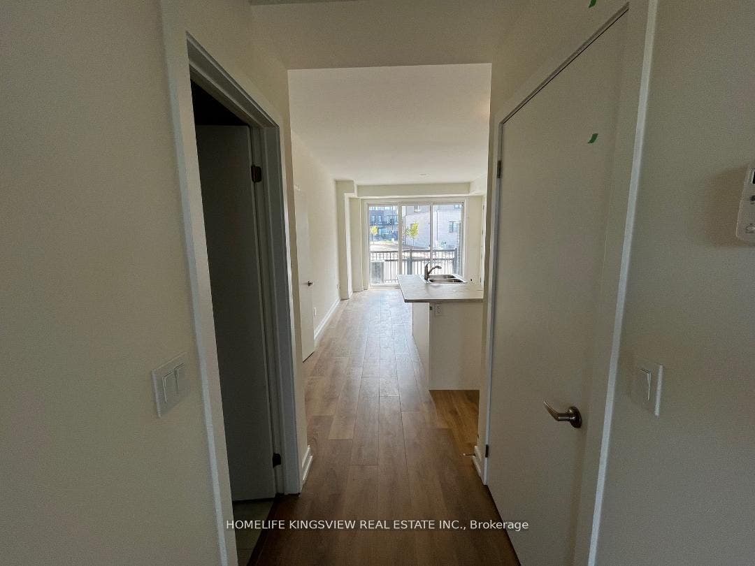 160 Densmore Road, #602, Cobourg, Northumberland ON K9A 0X8