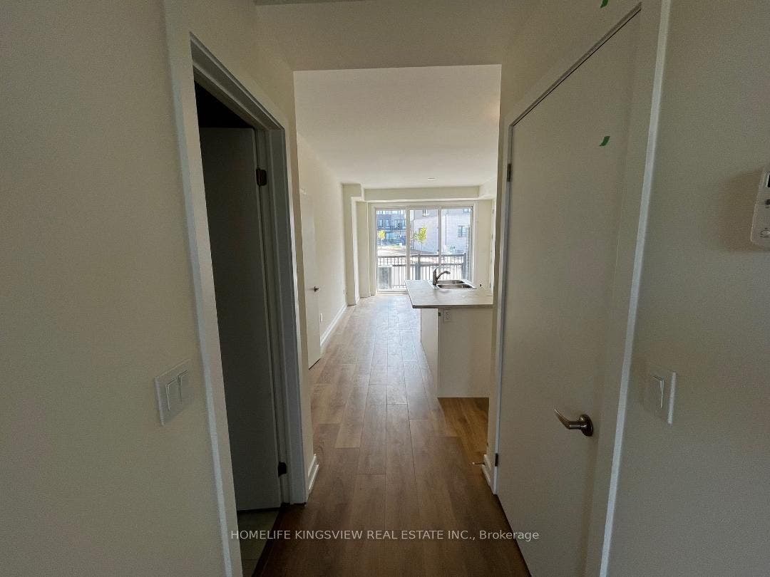 160 Densmore Road, #602, Cobourg, Northumberland ON K9A 0X8