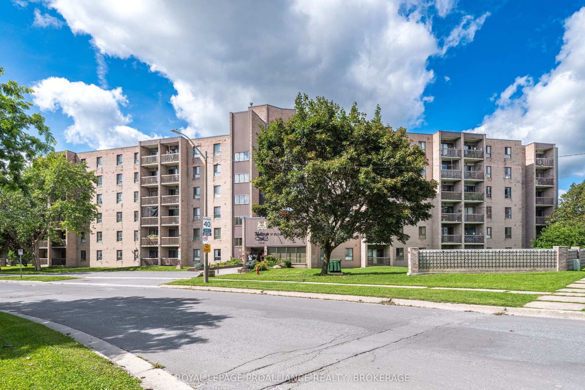 17 Eldon Hall Place, #112, Kingston, Frontenac ON K7M 7H5 17 Eldon Hall Place, #112, Kingston, Frontenac ON K7M 7H5