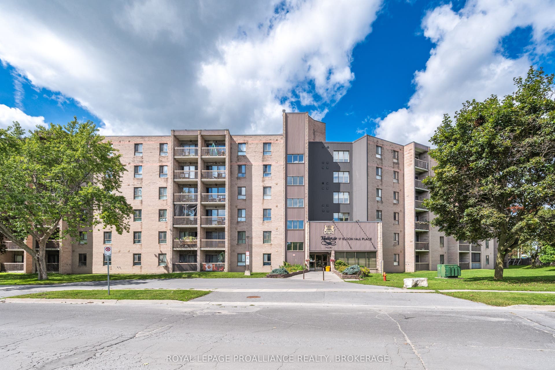 17 Eldon Hall Place, #112, Kingston, Frontenac ON K7M 7H5 17 Eldon Hall Place, #112, Kingston, Frontenac ON K7M 7H5